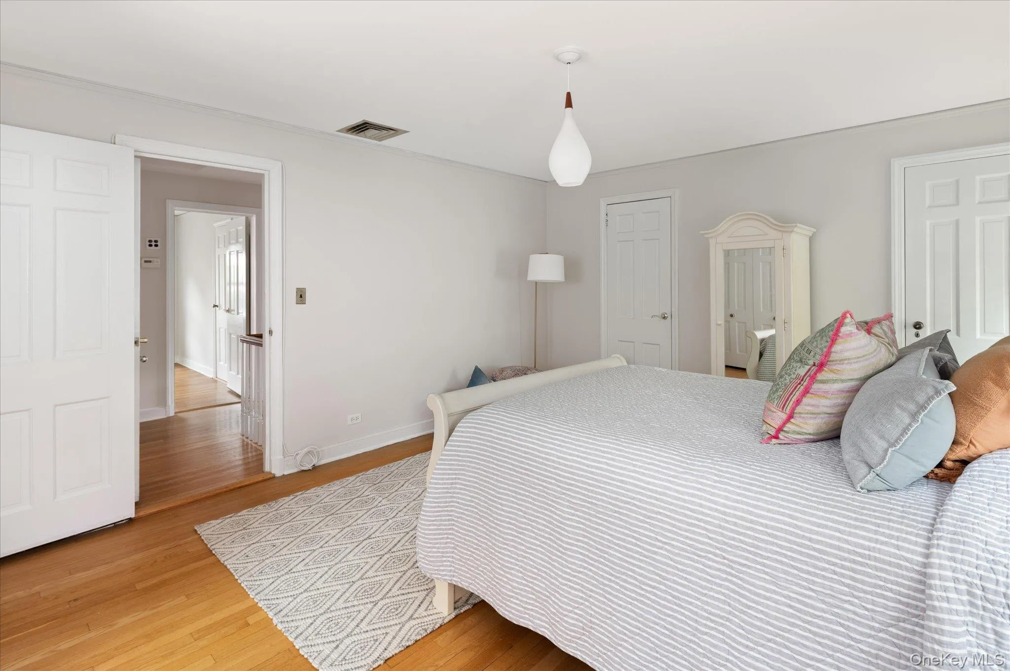 21 Braxmar Drive, Harrison, NY, 3 Bedrooms Bedrooms, 8 Rooms Rooms,2 BathroomsBathrooms,Residential,For Rent,Braxmar,0,1026359 21 Braxmar Drive, Harrison, NY, 3 Bedrooms Bedrooms, 8 Rooms Rooms,2 BathroomsBathrooms,Residential,For Rent,Braxmar,0,1026359
