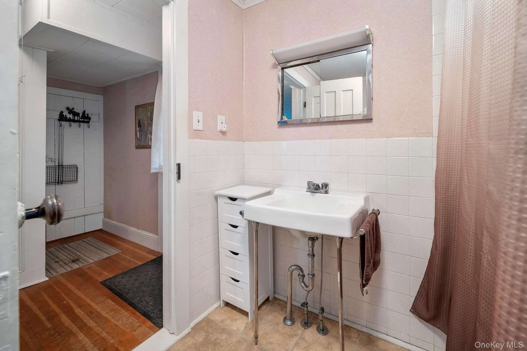 1841 State route 10 Route, Jefferson, NY, 3 Bedrooms Bedrooms, 7 Rooms Rooms,1 BathroomBathrooms,Residential,For Rent,State route 10,0,1026360 1841 State route 10 Route, Jefferson, NY, 3 Bedrooms Bedrooms, 7 Rooms Rooms,1 BathroomBathrooms,Residential,For Rent,State route 10,0,1026360