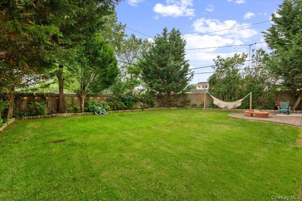 Relax in your Hammock in Your Private Fenced in Yard. Relax in your Hammock in Your Private Fenced in Yard.