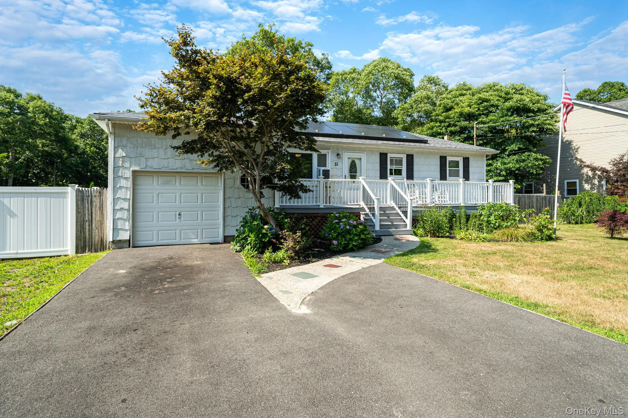51 Hampton Avenue, Brookhaven, NY, 3 Bedrooms Bedrooms, 6 Rooms Rooms,2 BathroomsBathrooms,Residential,For Rent,Hampton,0,1026363 51 Hampton Avenue, Brookhaven, NY, 3 Bedrooms Bedrooms, 6 Rooms Rooms,2 BathroomsBathrooms,Residential,For Rent,Hampton,0,1026363