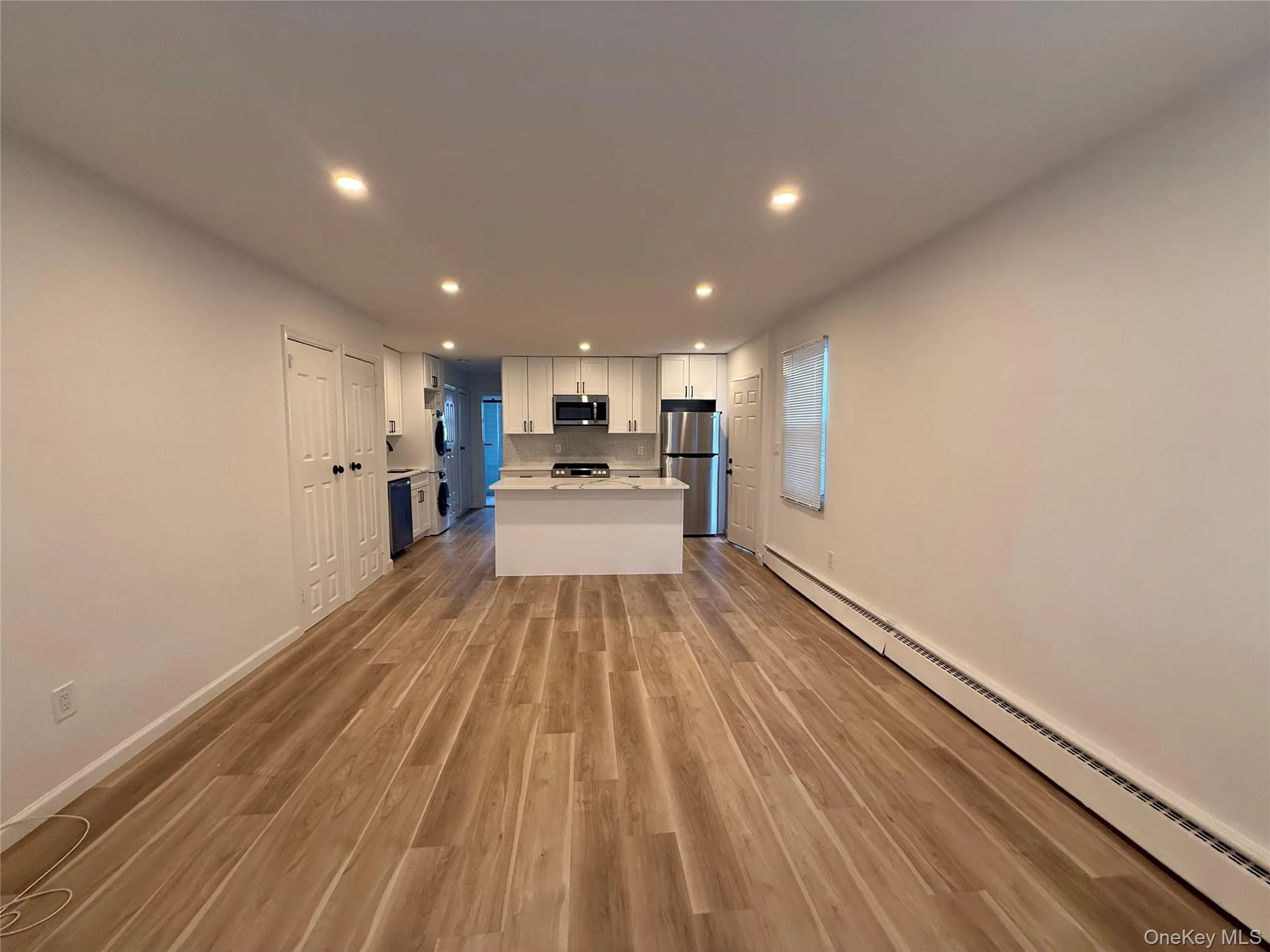 624 Broadway, Long Beach, NY, 1 Bedroom Bedrooms, 3 Rooms Rooms,1 BathroomBathrooms,Residential Lease,For Rent,Broadway,0,1026364 624 Broadway, Long Beach, NY, 1 Bedroom Bedrooms, 3 Rooms Rooms,1 BathroomBathrooms,Residential Lease,For Rent,Broadway,0,1026364