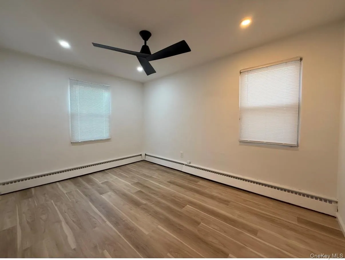 624 Broadway, Long Beach, NY, 1 Bedroom Bedrooms, 3 Rooms Rooms,1 BathroomBathrooms,Residential Lease,For Rent,Broadway,0,1026364 624 Broadway, Long Beach, NY, 1 Bedroom Bedrooms, 3 Rooms Rooms,1 BathroomBathrooms,Residential Lease,For Rent,Broadway,0,1026364