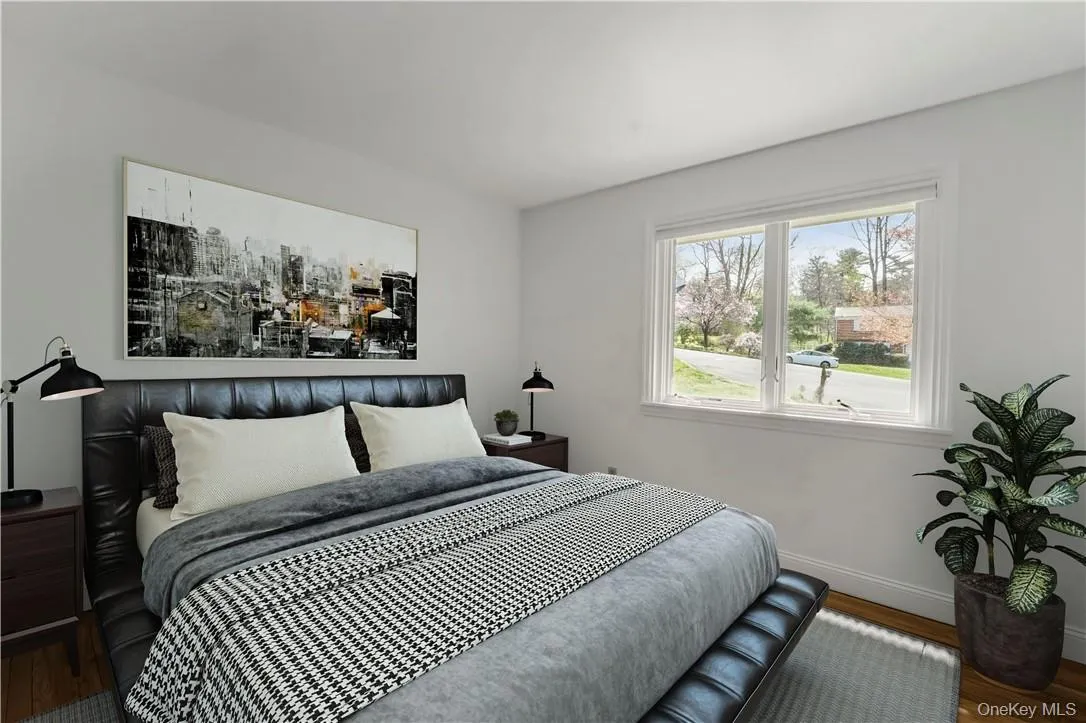Virtually staged 3rd bedroom. Virtually staged 3rd bedroom.