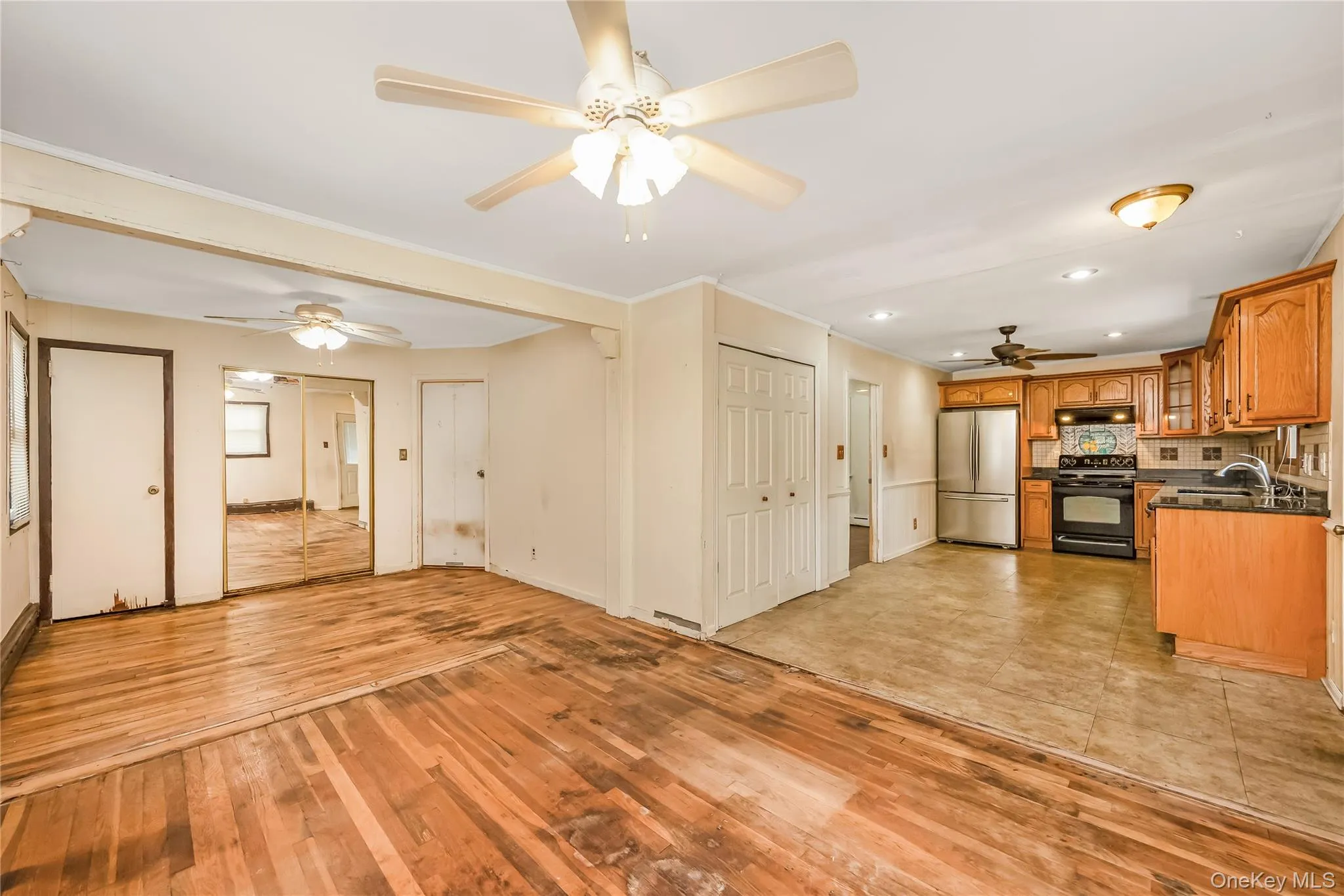 578 Patterson Street, Hempstead, NY, 4 Bedrooms Bedrooms, 8 Rooms Rooms,2 BathroomsBathrooms,Residential,For Rent,Patterson,0,1026367 578 Patterson Street, Hempstead, NY, 4 Bedrooms Bedrooms, 8 Rooms Rooms,2 BathroomsBathrooms,Residential,For Rent,Patterson,0,1026367