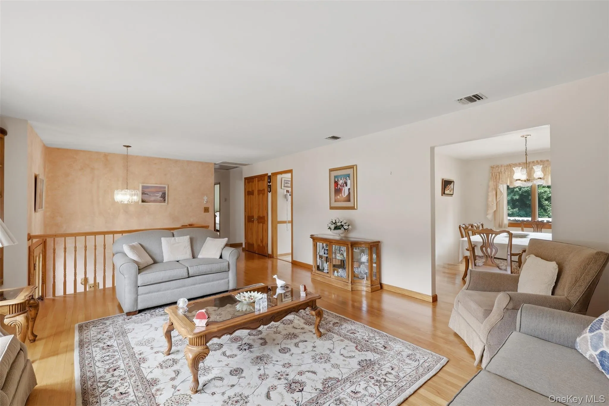 32 Van Zandt Drive, Orangetown, NY, 4 Bedrooms Bedrooms, 8 Rooms Rooms,2 BathroomsBathrooms,Residential,For Rent,Van Zandt,0,1026371 32 Van Zandt Drive, Orangetown, NY, 4 Bedrooms Bedrooms, 8 Rooms Rooms,2 BathroomsBathrooms,Residential,For Rent,Van Zandt,0,1026371