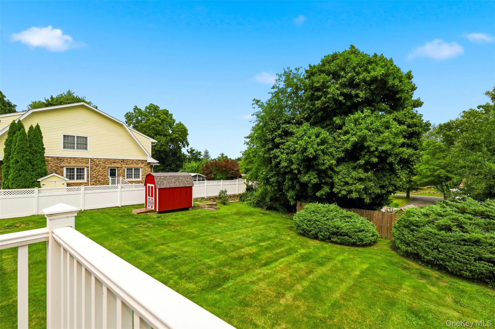 32 Van Zandt Drive, Orangetown, NY, 4 Bedrooms Bedrooms, 8 Rooms Rooms,2 BathroomsBathrooms,Residential,For Rent,Van Zandt,0,1026371 32 Van Zandt Drive, Orangetown, NY, 4 Bedrooms Bedrooms, 8 Rooms Rooms,2 BathroomsBathrooms,Residential,For Rent,Van Zandt,0,1026371