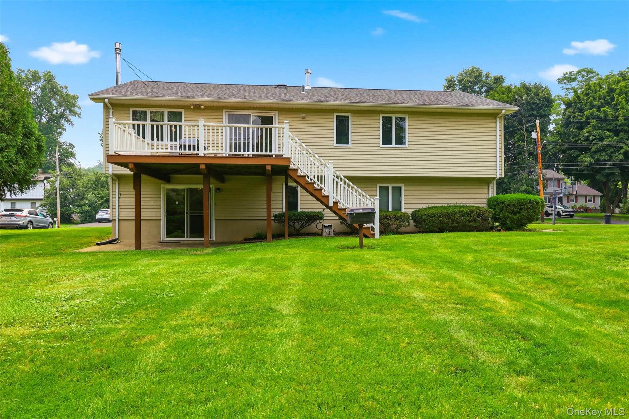 32 Van Zandt Drive, Orangetown, NY, 4 Bedrooms Bedrooms, 8 Rooms Rooms,2 BathroomsBathrooms,Residential,For Rent,Van Zandt,0,1026371 32 Van Zandt Drive, Orangetown, NY, 4 Bedrooms Bedrooms, 8 Rooms Rooms,2 BathroomsBathrooms,Residential,For Rent,Van Zandt,0,1026371