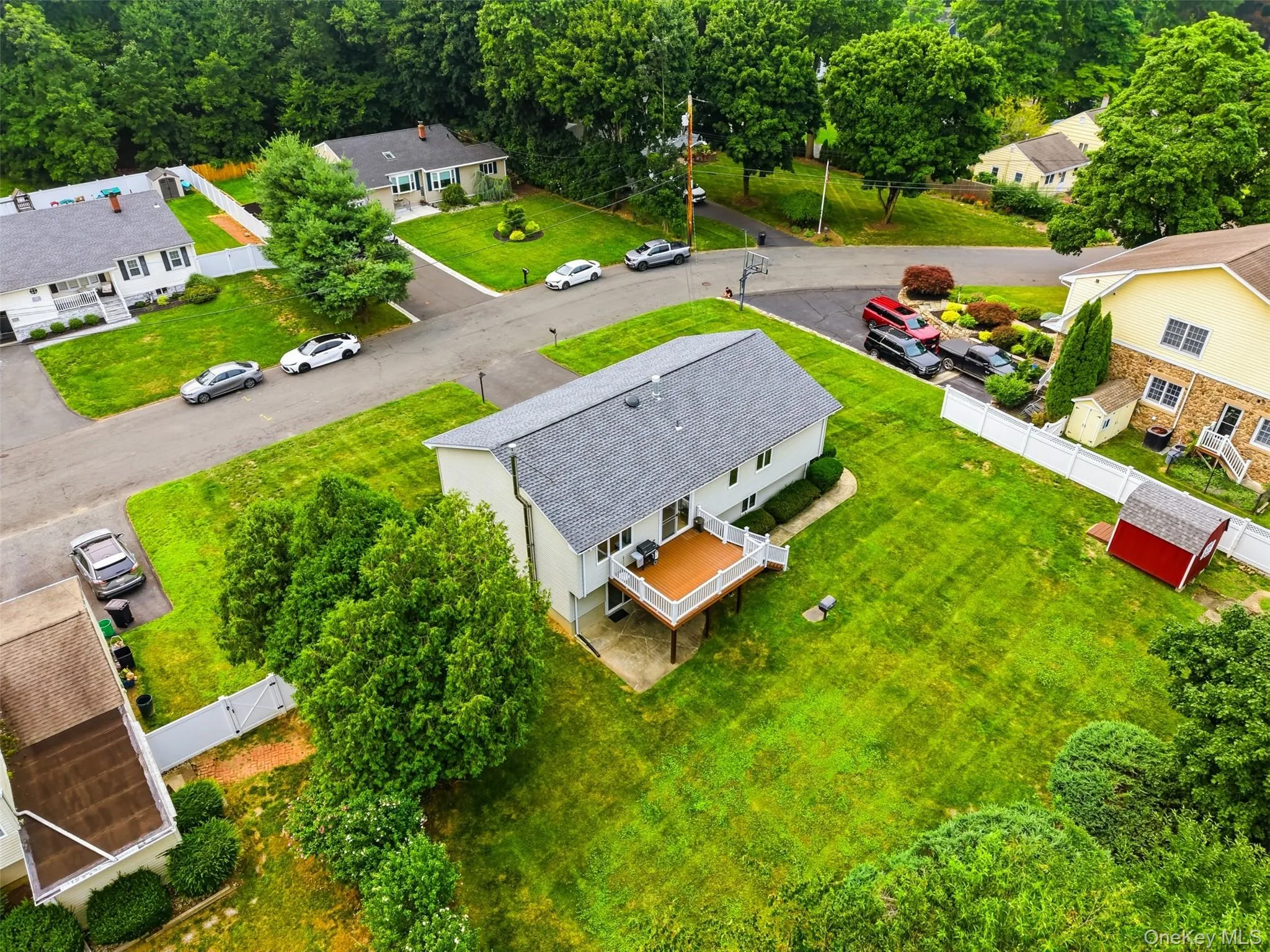 32 Van Zandt Drive, Orangetown, NY, 4 Bedrooms Bedrooms, 8 Rooms Rooms,2 BathroomsBathrooms,Residential,For Rent,Van Zandt,0,1026371 32 Van Zandt Drive, Orangetown, NY, 4 Bedrooms Bedrooms, 8 Rooms Rooms,2 BathroomsBathrooms,Residential,For Rent,Van Zandt,0,1026371