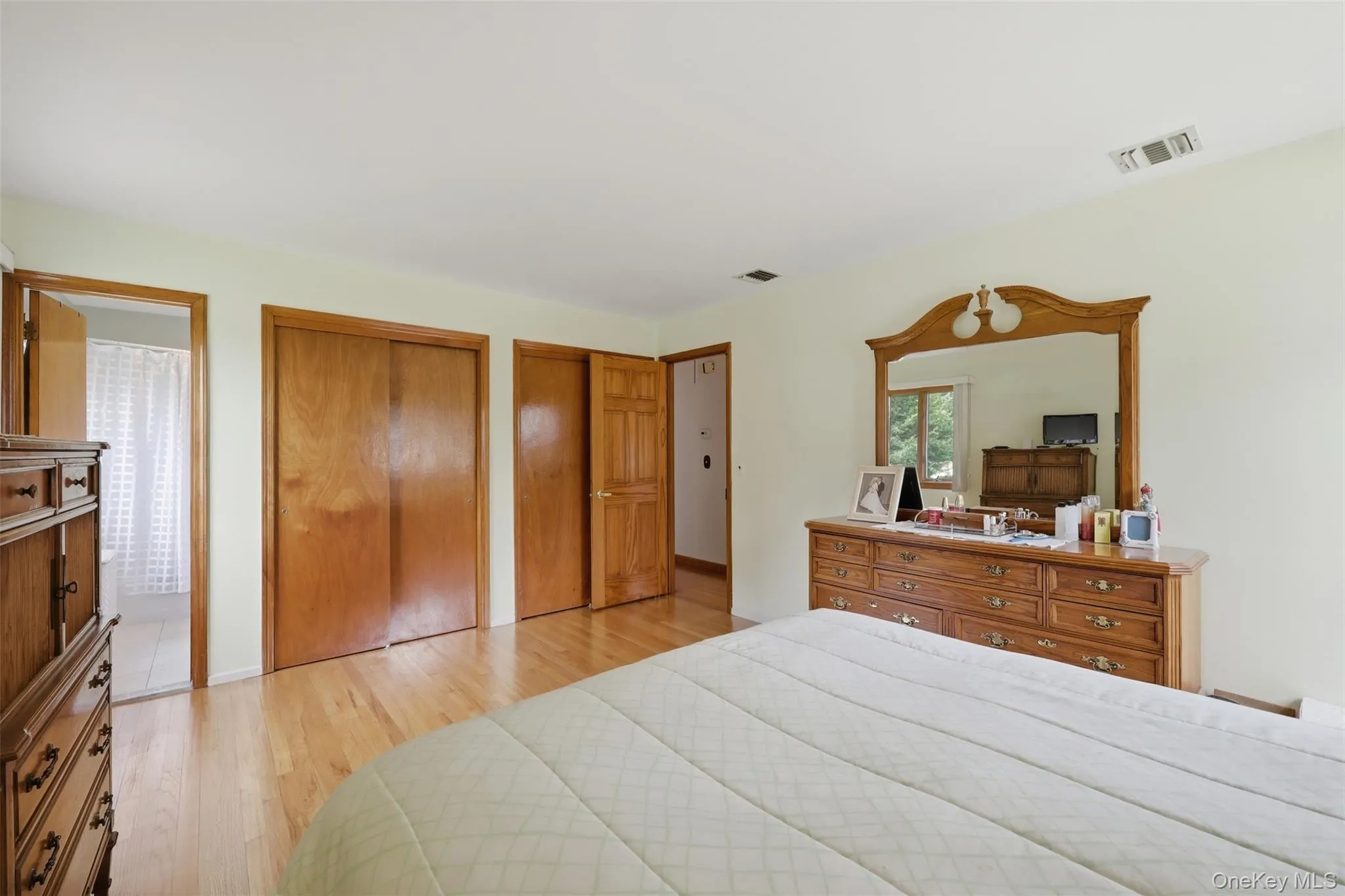 32 Van Zandt Drive, Orangetown, NY, 4 Bedrooms Bedrooms, 8 Rooms Rooms,2 BathroomsBathrooms,Residential,For Rent,Van Zandt,0,1026371 32 Van Zandt Drive, Orangetown, NY, 4 Bedrooms Bedrooms, 8 Rooms Rooms,2 BathroomsBathrooms,Residential,For Rent,Van Zandt,0,1026371