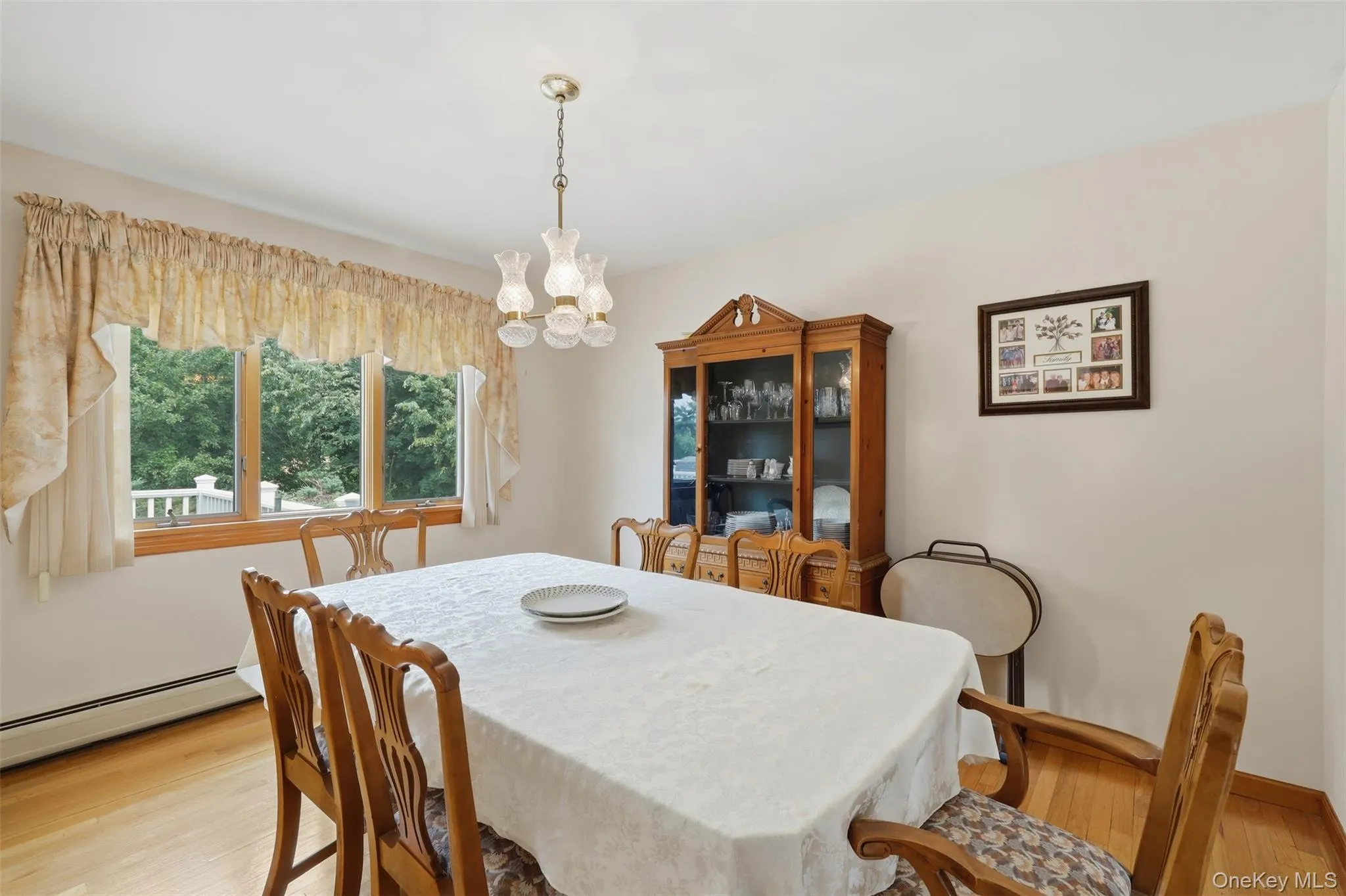 32 Van Zandt Drive, Orangetown, NY, 4 Bedrooms Bedrooms, 8 Rooms Rooms,2 BathroomsBathrooms,Residential,For Rent,Van Zandt,0,1026371 32 Van Zandt Drive, Orangetown, NY, 4 Bedrooms Bedrooms, 8 Rooms Rooms,2 BathroomsBathrooms,Residential,For Rent,Van Zandt,0,1026371