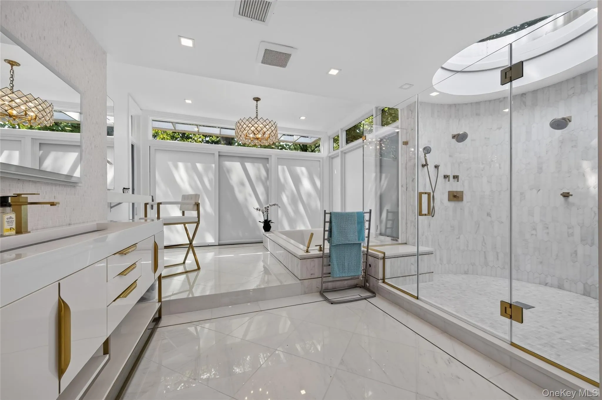 235 Cleft Road, Oyster Bay, NY, 6 Bedrooms Bedrooms, 14 Rooms Rooms,7 BathroomsBathrooms,Residential,For Rent,Cleft,0,1026372 235 Cleft Road, Oyster Bay, NY, 6 Bedrooms Bedrooms, 14 Rooms Rooms,7 BathroomsBathrooms,Residential,For Rent,Cleft,0,1026372