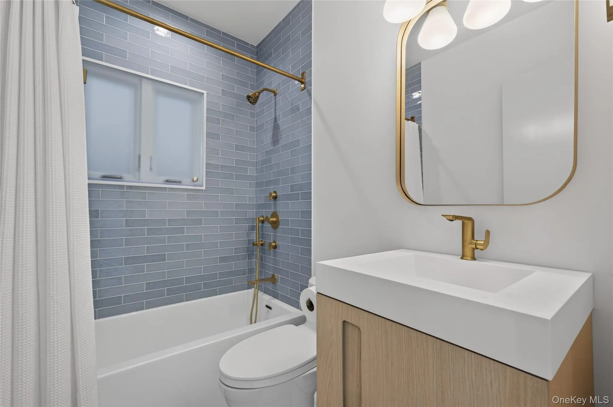 235 Cleft Road, Oyster Bay, NY, 6 Bedrooms Bedrooms, 14 Rooms Rooms,7 BathroomsBathrooms,Residential,For Rent,Cleft,0,1026372 235 Cleft Road, Oyster Bay, NY, 6 Bedrooms Bedrooms, 14 Rooms Rooms,7 BathroomsBathrooms,Residential,For Rent,Cleft,0,1026372