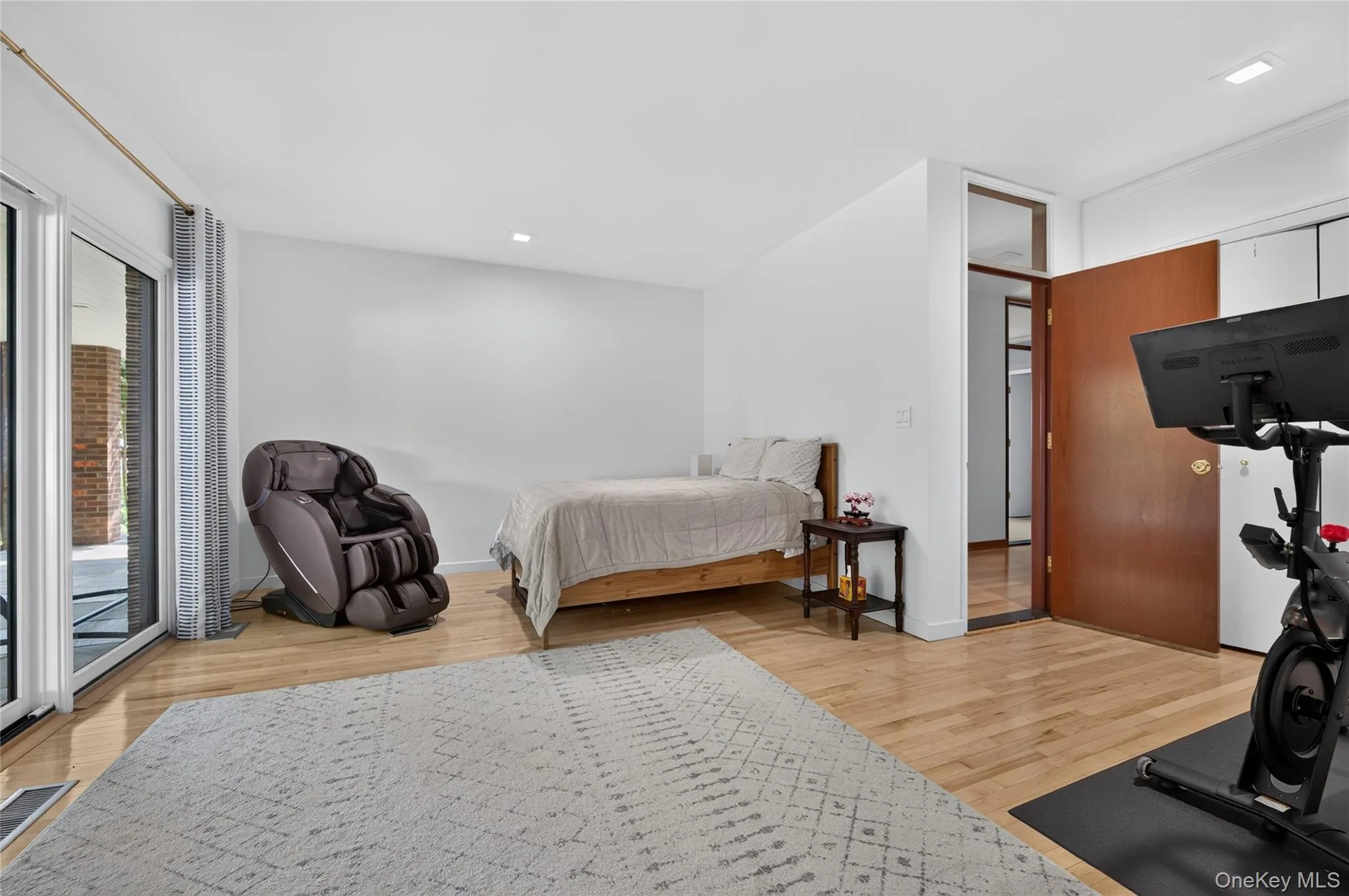 235 Cleft Road, Oyster Bay, NY, 6 Bedrooms Bedrooms, 14 Rooms Rooms,7 BathroomsBathrooms,Residential,For Rent,Cleft,0,1026372 235 Cleft Road, Oyster Bay, NY, 6 Bedrooms Bedrooms, 14 Rooms Rooms,7 BathroomsBathrooms,Residential,For Rent,Cleft,0,1026372
