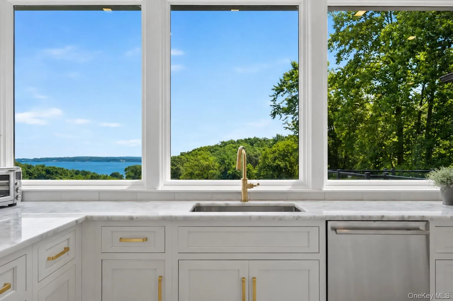 235 Cleft Road, Oyster Bay, NY, 6 Bedrooms Bedrooms, 14 Rooms Rooms,7 BathroomsBathrooms,Residential,For Rent,Cleft,0,1026372 235 Cleft Road, Oyster Bay, NY, 6 Bedrooms Bedrooms, 14 Rooms Rooms,7 BathroomsBathrooms,Residential,For Rent,Cleft,0,1026372