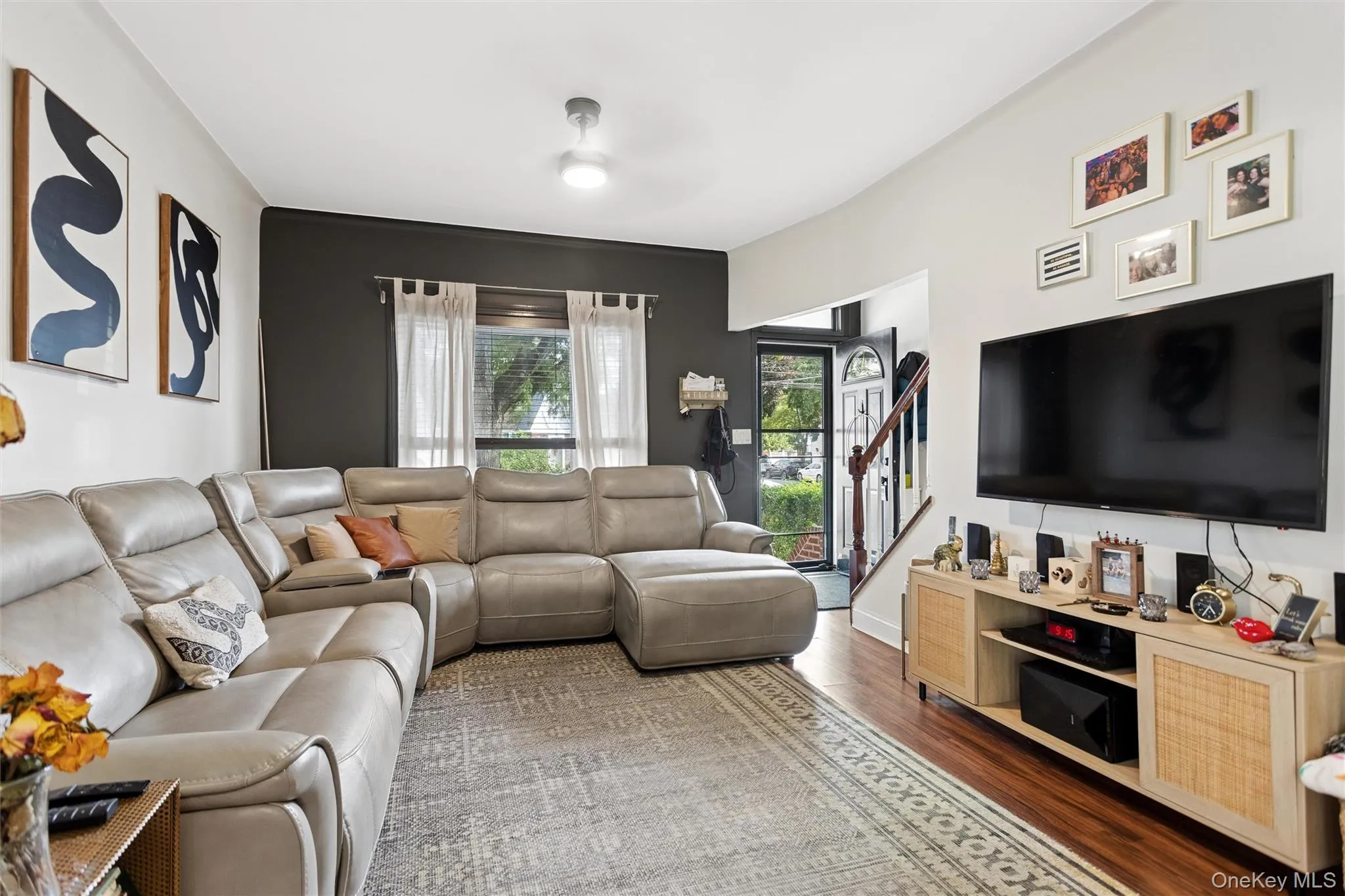3046 Coddington Avenue, New York, NY, 3 Bedrooms Bedrooms, 12 Rooms Rooms,2 BathroomsBathrooms,Residential,For Rent,Coddington,0,1026373 3046 Coddington Avenue, New York, NY, 3 Bedrooms Bedrooms, 12 Rooms Rooms,2 BathroomsBathrooms,Residential,For Rent,Coddington,0,1026373