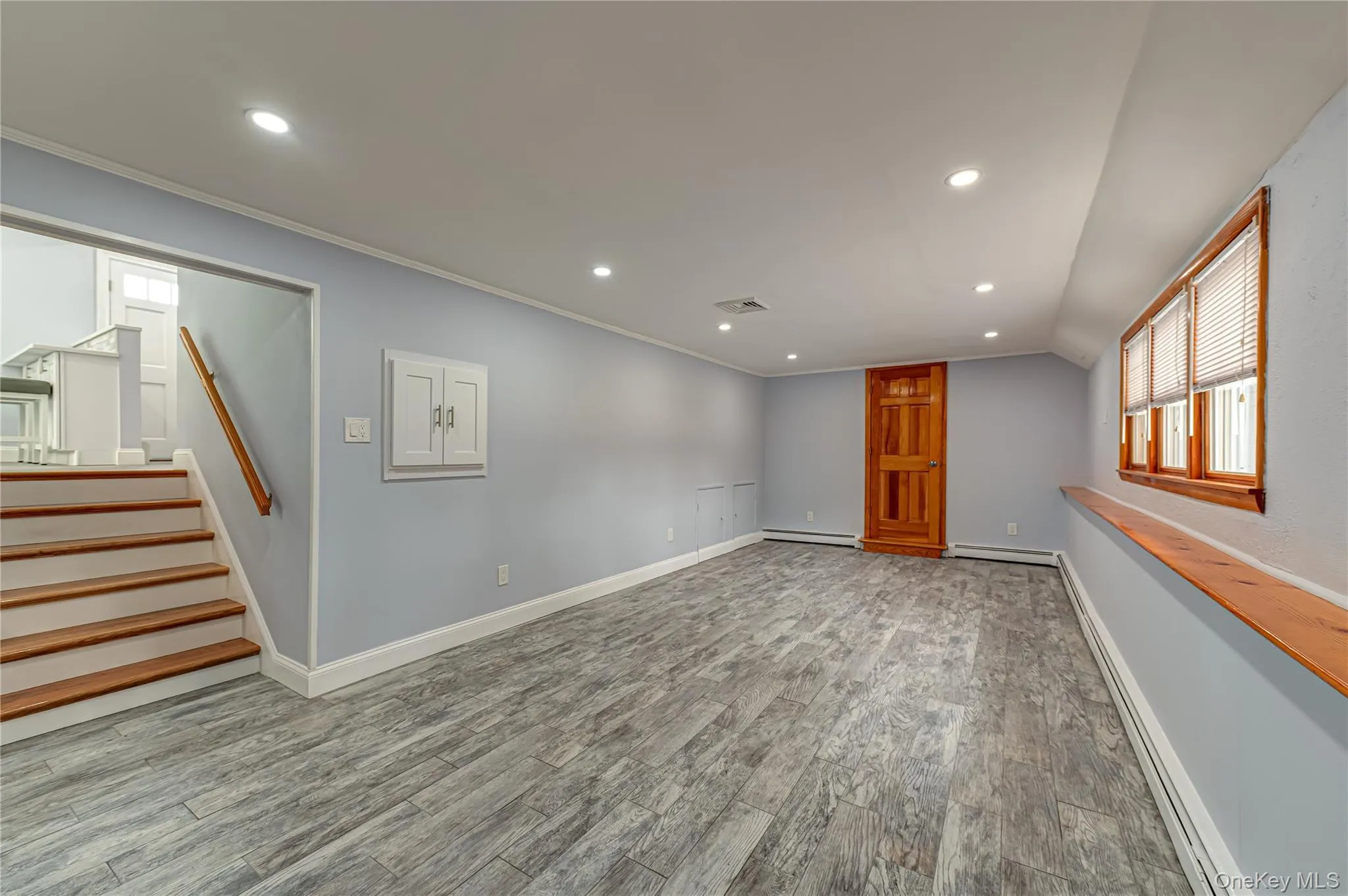 696 Peter Paul Drive, Islip, NY, 3 Bedrooms Bedrooms, 7 Rooms Rooms,1 BathroomBathrooms,Residential,For Rent,Peter Paul,0,1026381 696 Peter Paul Drive, Islip, NY, 3 Bedrooms Bedrooms, 7 Rooms Rooms,1 BathroomBathrooms,Residential,For Rent,Peter Paul,0,1026381