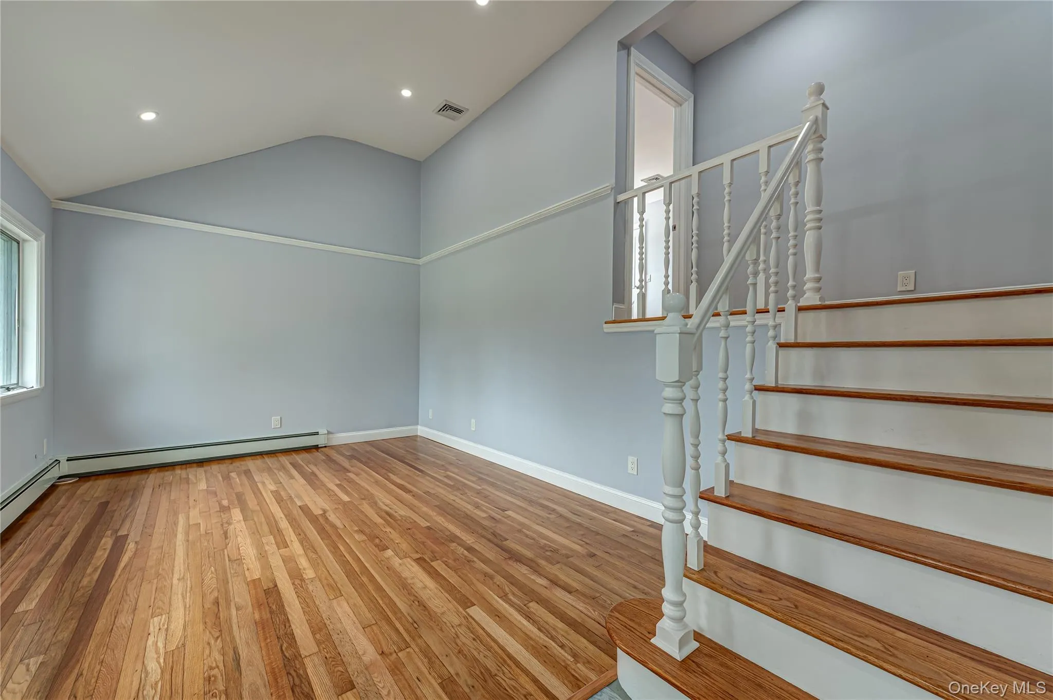 696 Peter Paul Drive, Islip, NY, 3 Bedrooms Bedrooms, 7 Rooms Rooms,1 BathroomBathrooms,Residential,For Rent,Peter Paul,0,1026381 696 Peter Paul Drive, Islip, NY, 3 Bedrooms Bedrooms, 7 Rooms Rooms,1 BathroomBathrooms,Residential,For Rent,Peter Paul,0,1026381