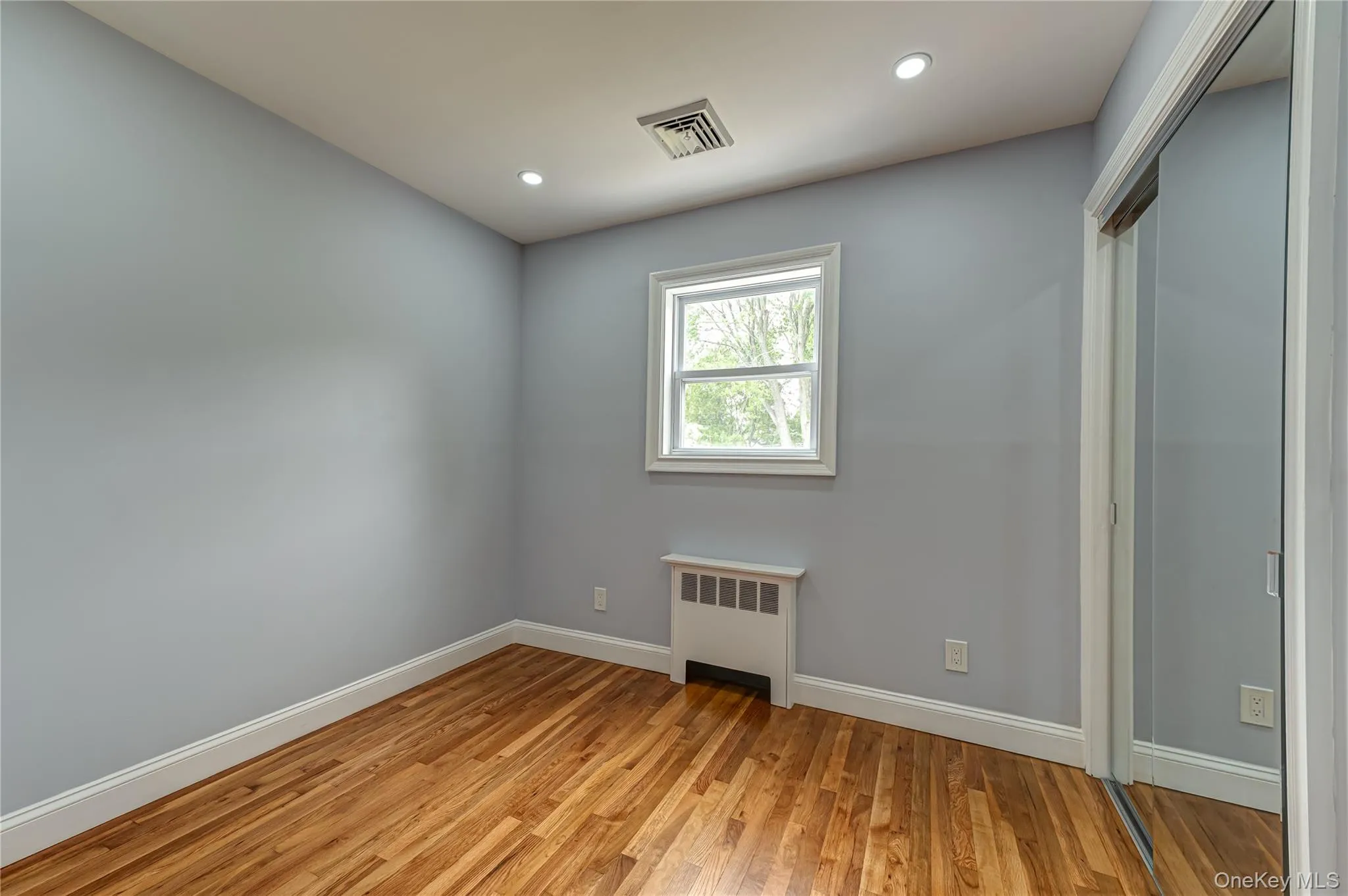 696 Peter Paul Drive, Islip, NY, 3 Bedrooms Bedrooms, 7 Rooms Rooms,1 BathroomBathrooms,Residential,For Rent,Peter Paul,0,1026381 696 Peter Paul Drive, Islip, NY, 3 Bedrooms Bedrooms, 7 Rooms Rooms,1 BathroomBathrooms,Residential,For Rent,Peter Paul,0,1026381