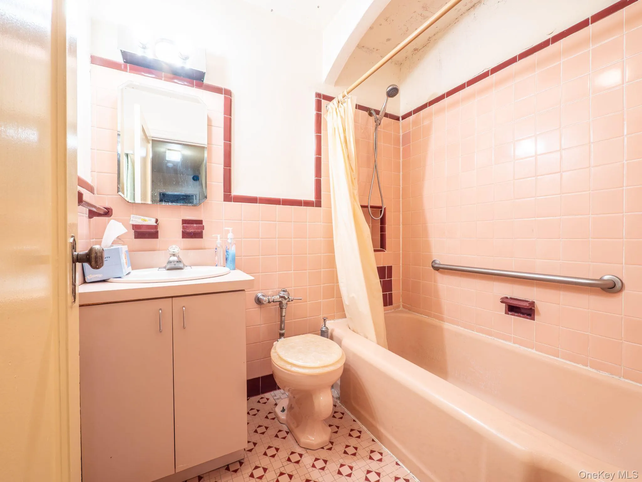 9530 67th Avenue, New York, NY, 3 Bedrooms Bedrooms, 5 Rooms Rooms,2 BathroomsBathrooms,Residential,For Rent,67th,0,1026384 9530 67th Avenue, New York, NY, 3 Bedrooms Bedrooms, 5 Rooms Rooms,2 BathroomsBathrooms,Residential,For Rent,67th,0,1026384