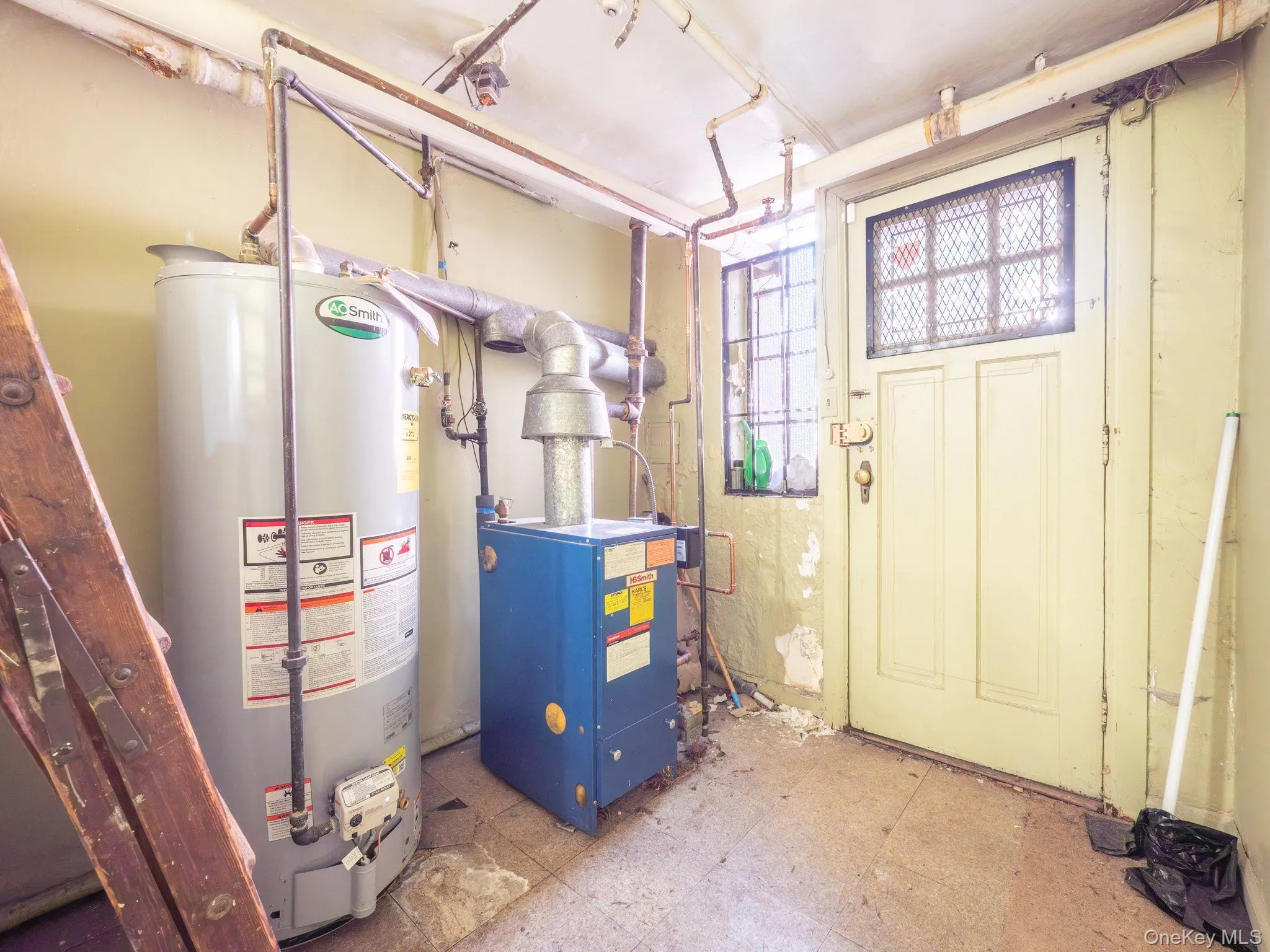 9530 67th Avenue, New York, NY, 3 Bedrooms Bedrooms, 5 Rooms Rooms,2 BathroomsBathrooms,Residential,For Rent,67th,0,1026384 9530 67th Avenue, New York, NY, 3 Bedrooms Bedrooms, 5 Rooms Rooms,2 BathroomsBathrooms,Residential,For Rent,67th,0,1026384