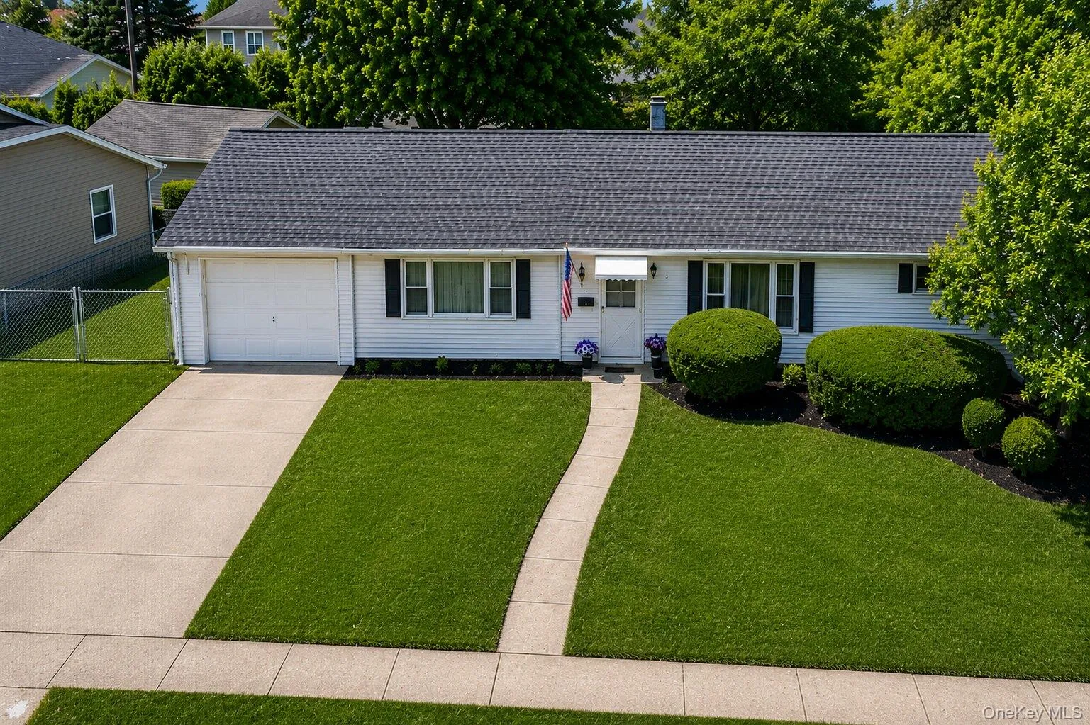 43 Plainedge Drive, Oyster Bay, NY, 4 Bedrooms Bedrooms, 9 Rooms Rooms,1 BathroomBathrooms,Residential,For Rent,Plainedge,0,1026385 43 Plainedge Drive, Oyster Bay, NY, 4 Bedrooms Bedrooms, 9 Rooms Rooms,1 BathroomBathrooms,Residential,For Rent,Plainedge,0,1026385