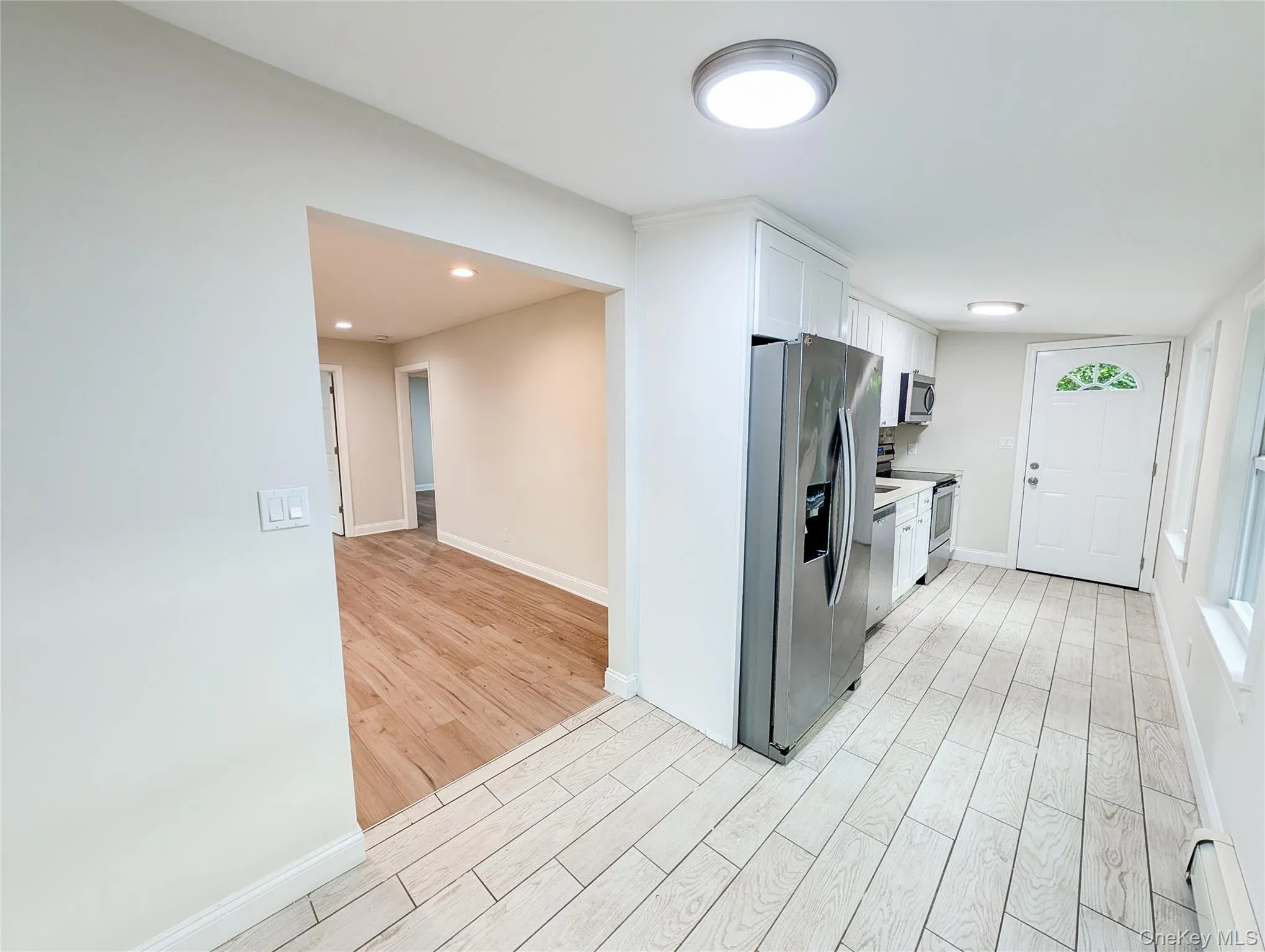 52 King Road, Brookhaven, NY, 3 Bedrooms Bedrooms, 5 Rooms Rooms,1 BathroomBathrooms,Residential,For Rent,King,0,1026387 52 King Road, Brookhaven, NY, 3 Bedrooms Bedrooms, 5 Rooms Rooms,1 BathroomBathrooms,Residential,For Rent,King,0,1026387