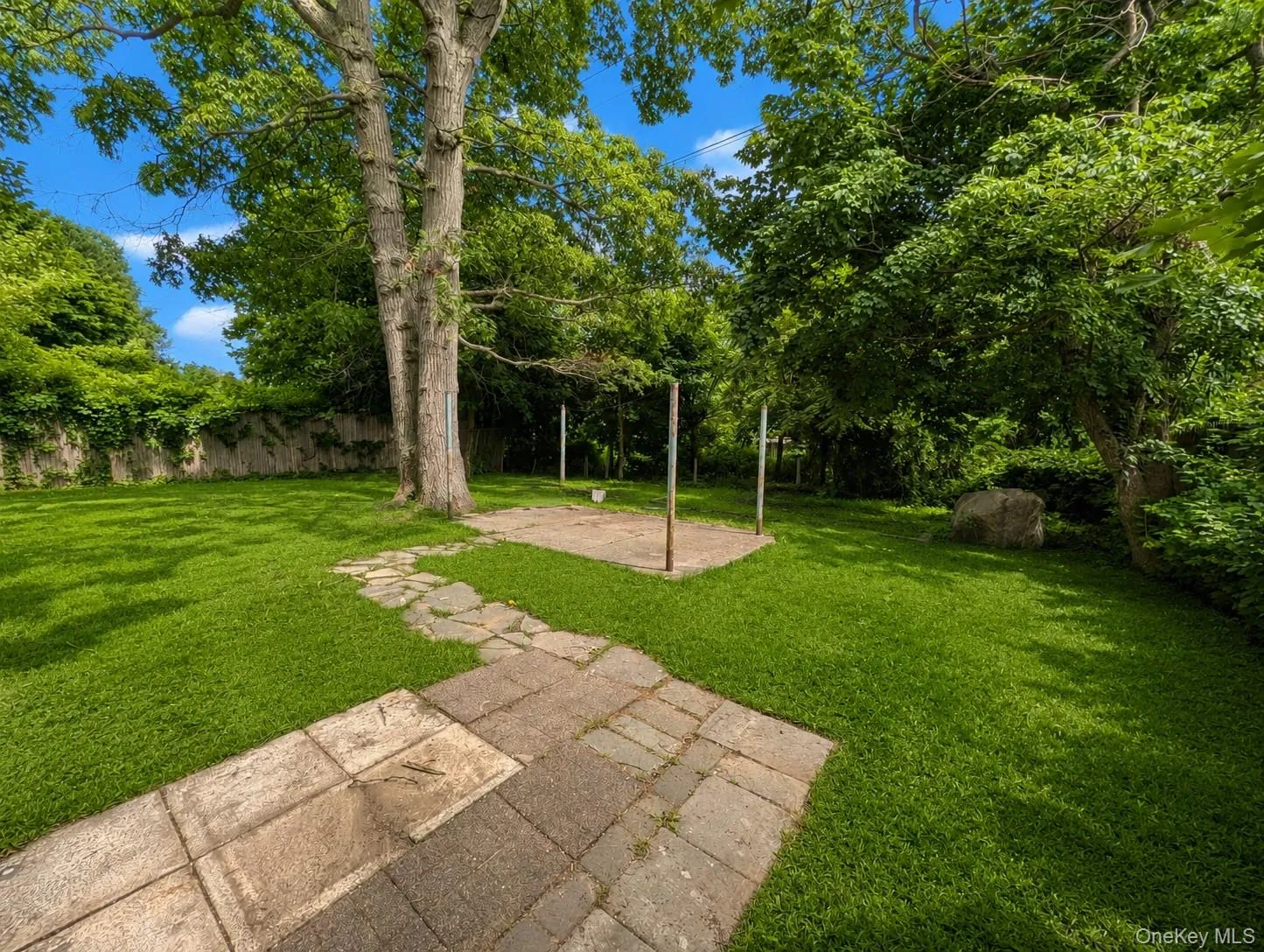 52 King Road, Brookhaven, NY, 3 Bedrooms Bedrooms, 5 Rooms Rooms,1 BathroomBathrooms,Residential,For Rent,King,0,1026387 52 King Road, Brookhaven, NY, 3 Bedrooms Bedrooms, 5 Rooms Rooms,1 BathroomBathrooms,Residential,For Rent,King,0,1026387