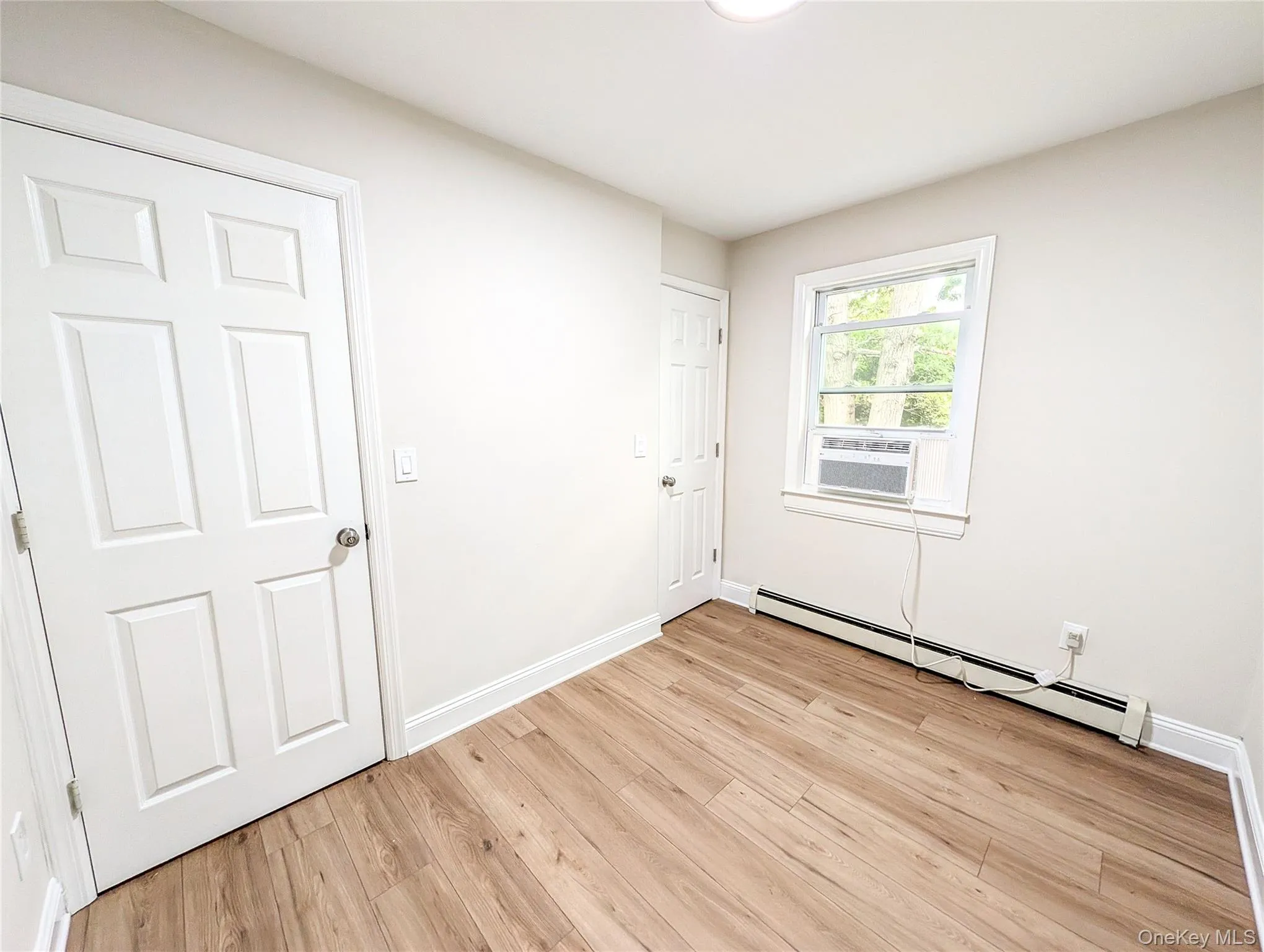 52 King Road, Brookhaven, NY, 3 Bedrooms Bedrooms, 5 Rooms Rooms,1 BathroomBathrooms,Residential,For Rent,King,0,1026387 52 King Road, Brookhaven, NY, 3 Bedrooms Bedrooms, 5 Rooms Rooms,1 BathroomBathrooms,Residential,For Rent,King,0,1026387