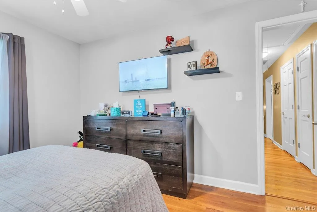 6 Emerald Drive, Glen Cove, NY, 4 Bedrooms Bedrooms, 5 Rooms Rooms,2 BathroomsBathrooms,Residential,For Rent,Emerald,0,1026388 6 Emerald Drive, Glen Cove, NY, 4 Bedrooms Bedrooms, 5 Rooms Rooms,2 BathroomsBathrooms,Residential,For Rent,Emerald,0,1026388