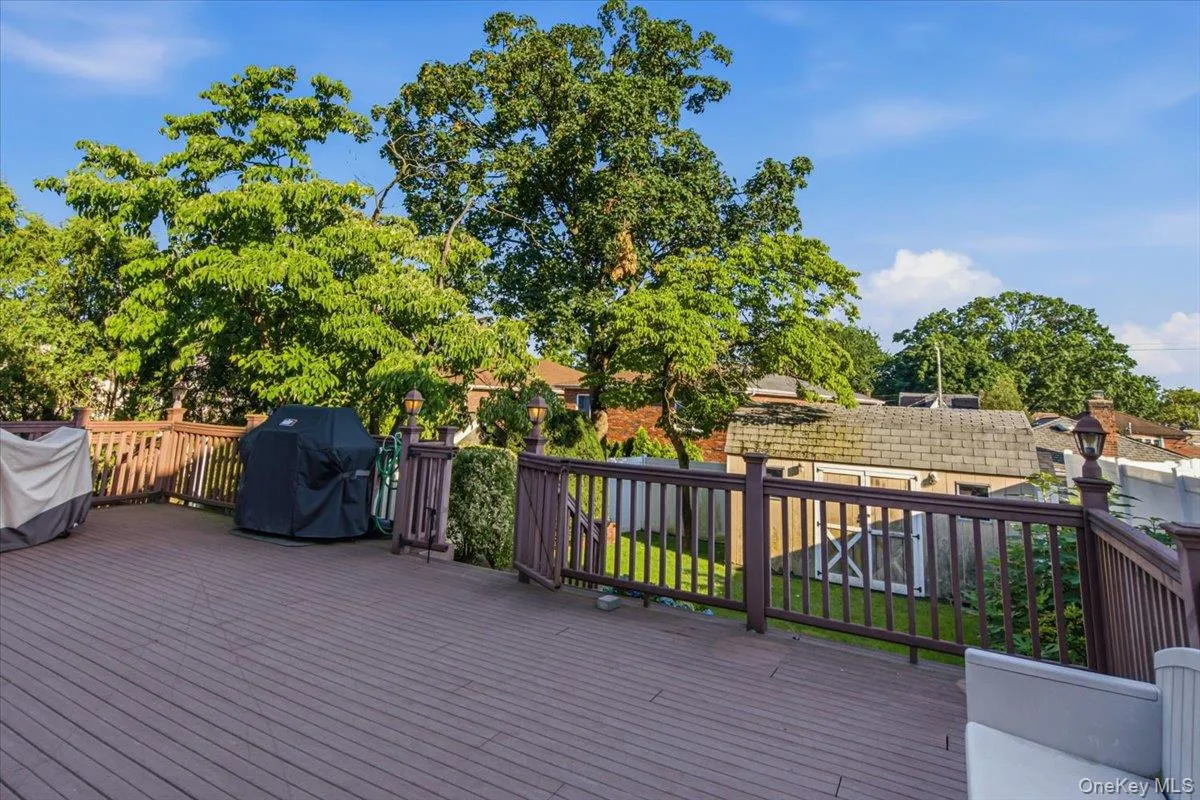 151-28 9th Avenue, New York, NY, 3 Bedrooms Bedrooms, 9 Rooms Rooms,2 BathroomsBathrooms,Residential,For Rent,9th,0,1026389 151-28 9th Avenue, New York, NY, 3 Bedrooms Bedrooms, 9 Rooms Rooms,2 BathroomsBathrooms,Residential,For Rent,9th,0,1026389