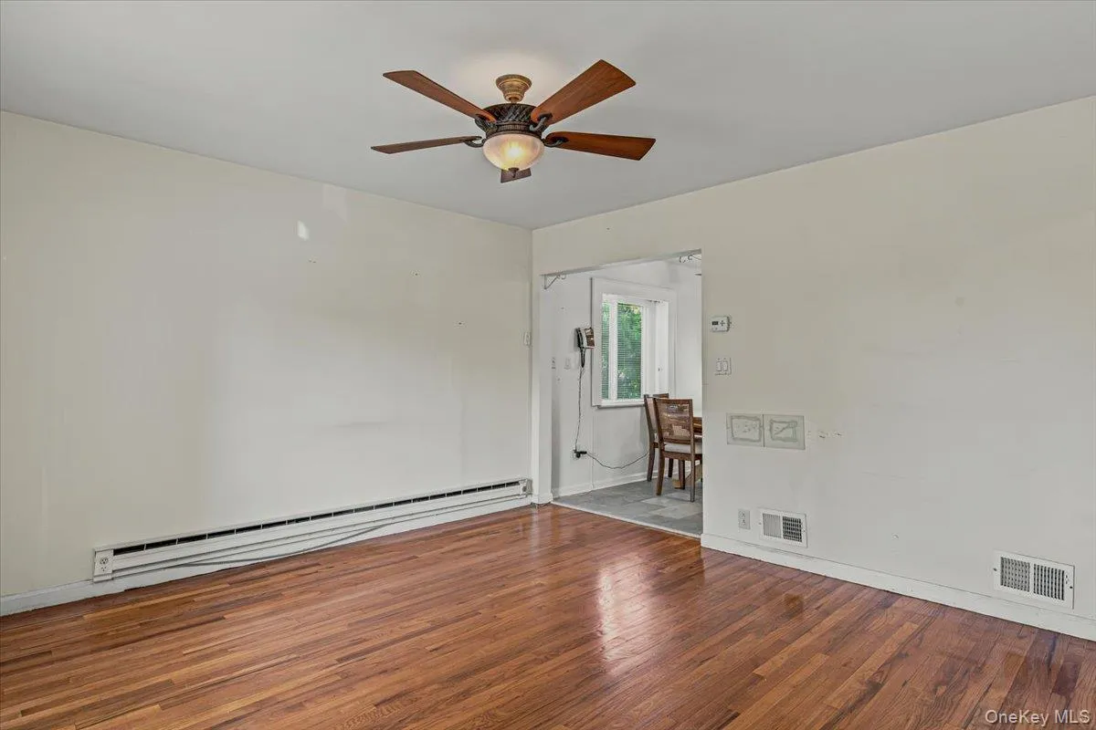 151-28 9th Avenue, New York, NY, 3 Bedrooms Bedrooms, 9 Rooms Rooms,2 BathroomsBathrooms,Residential,For Rent,9th,0,1026389 151-28 9th Avenue, New York, NY, 3 Bedrooms Bedrooms, 9 Rooms Rooms,2 BathroomsBathrooms,Residential,For Rent,9th,0,1026389