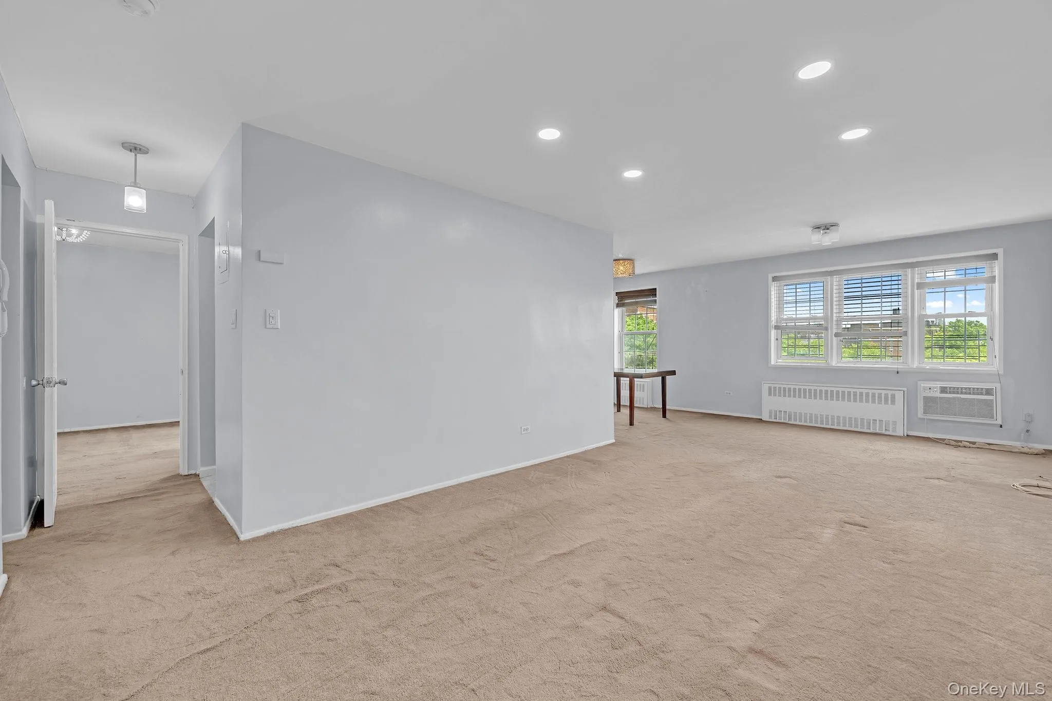8710 149th Avenue, New York, NY, 1 Bedroom Bedrooms, 5 Rooms Rooms,1 BathroomBathrooms,Residential,For Rent,149th,0,1026391 8710 149th Avenue, New York, NY, 1 Bedroom Bedrooms, 5 Rooms Rooms,1 BathroomBathrooms,Residential,For Rent,149th,0,1026391