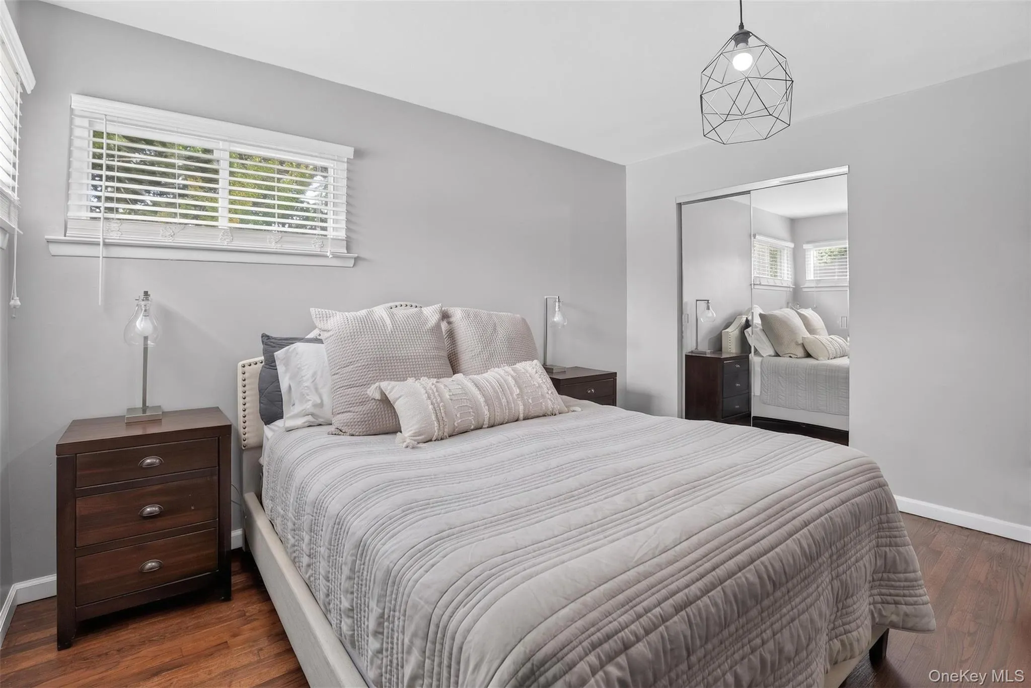 50 Lantern Street, Huntington, NY, 3 Bedrooms Bedrooms, 8 Rooms Rooms,2 BathroomsBathrooms,Residential,For Rent,Lantern,0,1026396 50 Lantern Street, Huntington, NY, 3 Bedrooms Bedrooms, 8 Rooms Rooms,2 BathroomsBathrooms,Residential,For Rent,Lantern,0,1026396