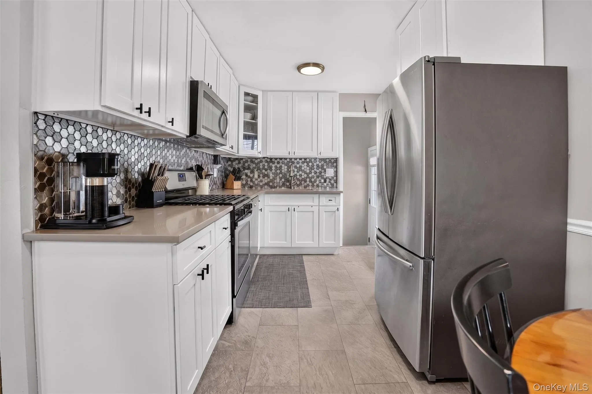 50 Lantern Street, Huntington, NY, 3 Bedrooms Bedrooms, 8 Rooms Rooms,2 BathroomsBathrooms,Residential,For Rent,Lantern,0,1026396 50 Lantern Street, Huntington, NY, 3 Bedrooms Bedrooms, 8 Rooms Rooms,2 BathroomsBathrooms,Residential,For Rent,Lantern,0,1026396