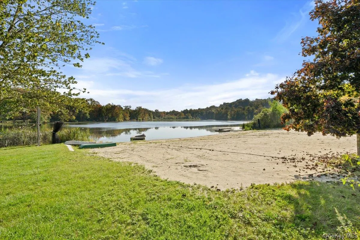 4 Narcissus Drive, Somers, NY, 2 Bedrooms Bedrooms, 6 Rooms Rooms,3 BathroomsBathrooms,Residential,For Rent,Narcissus,0,1026397 4 Narcissus Drive, Somers, NY, 2 Bedrooms Bedrooms, 6 Rooms Rooms,3 BathroomsBathrooms,Residential,For Rent,Narcissus,0,1026397