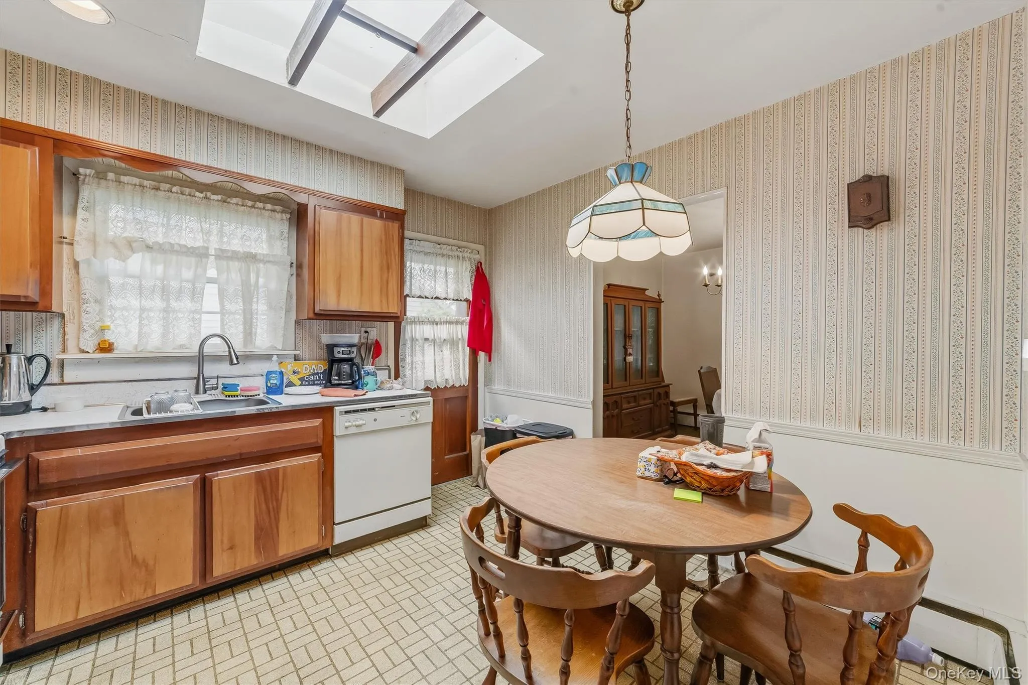 55 Sunset Drive, Cortlandt, NY, 3 Bedrooms Bedrooms, 6 Rooms Rooms,1 BathroomBathrooms,Residential,For Rent,Sunset,0,1026398 55 Sunset Drive, Cortlandt, NY, 3 Bedrooms Bedrooms, 6 Rooms Rooms,1 BathroomBathrooms,Residential,For Rent,Sunset,0,1026398