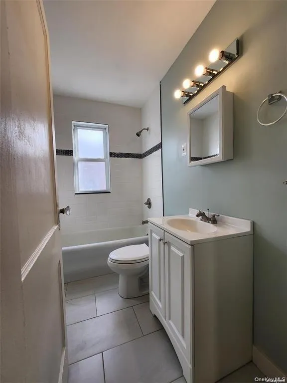 17 Tilrose Avenue, Hempstead, NY, 2 Bedrooms Bedrooms, 6 Rooms Rooms,1 BathroomBathrooms,Residential Lease,For Rent,Tilrose,0,1026402 17 Tilrose Avenue, Hempstead, NY, 2 Bedrooms Bedrooms, 6 Rooms Rooms,1 BathroomBathrooms,Residential Lease,For Rent,Tilrose,0,1026402