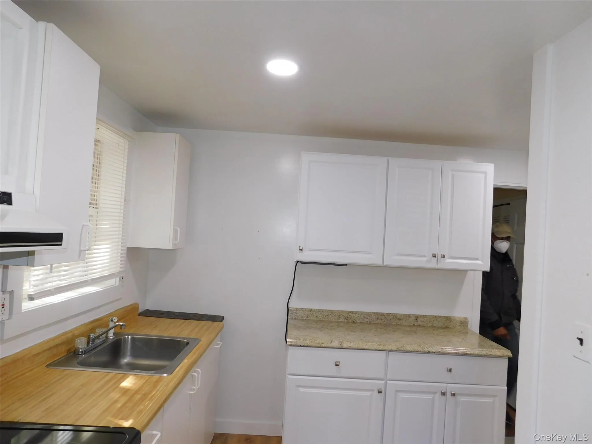 36 Wedgewood Drive, Brookhaven, NY, 1 Bedroom Bedrooms, 4 Rooms Rooms,1 BathroomBathrooms,Residential Lease,For Rent,Wedgewood,0,1026407 36 Wedgewood Drive, Brookhaven, NY, 1 Bedroom Bedrooms, 4 Rooms Rooms,1 BathroomBathrooms,Residential Lease,For Rent,Wedgewood,0,1026407