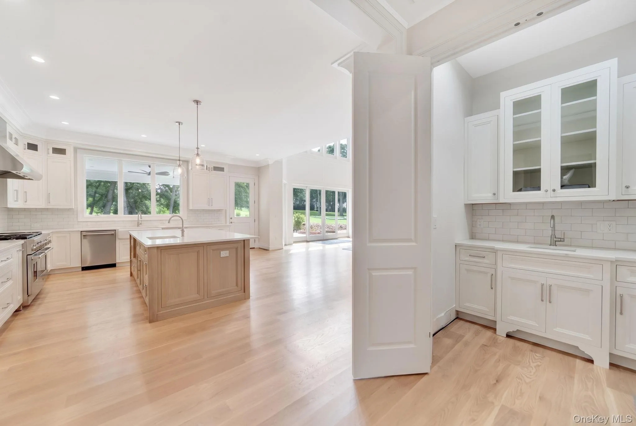 730 Remsens Lane, Oyster Bay, NY, 6 Bedrooms Bedrooms, 10 Rooms Rooms,6 BathroomsBathrooms,Residential,For Rent,Remsens,0,1026409 730 Remsens Lane, Oyster Bay, NY, 6 Bedrooms Bedrooms, 10 Rooms Rooms,6 BathroomsBathrooms,Residential,For Rent,Remsens,0,1026409