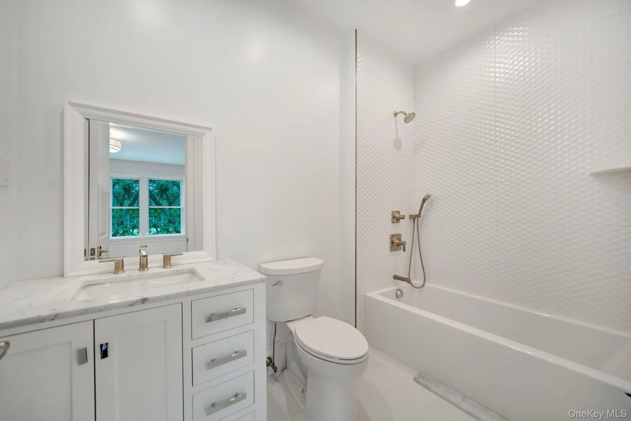 730 Remsens Lane, Oyster Bay, NY, 6 Bedrooms Bedrooms, 10 Rooms Rooms,6 BathroomsBathrooms,Residential,For Rent,Remsens,0,1026409 730 Remsens Lane, Oyster Bay, NY, 6 Bedrooms Bedrooms, 10 Rooms Rooms,6 BathroomsBathrooms,Residential,For Rent,Remsens,0,1026409