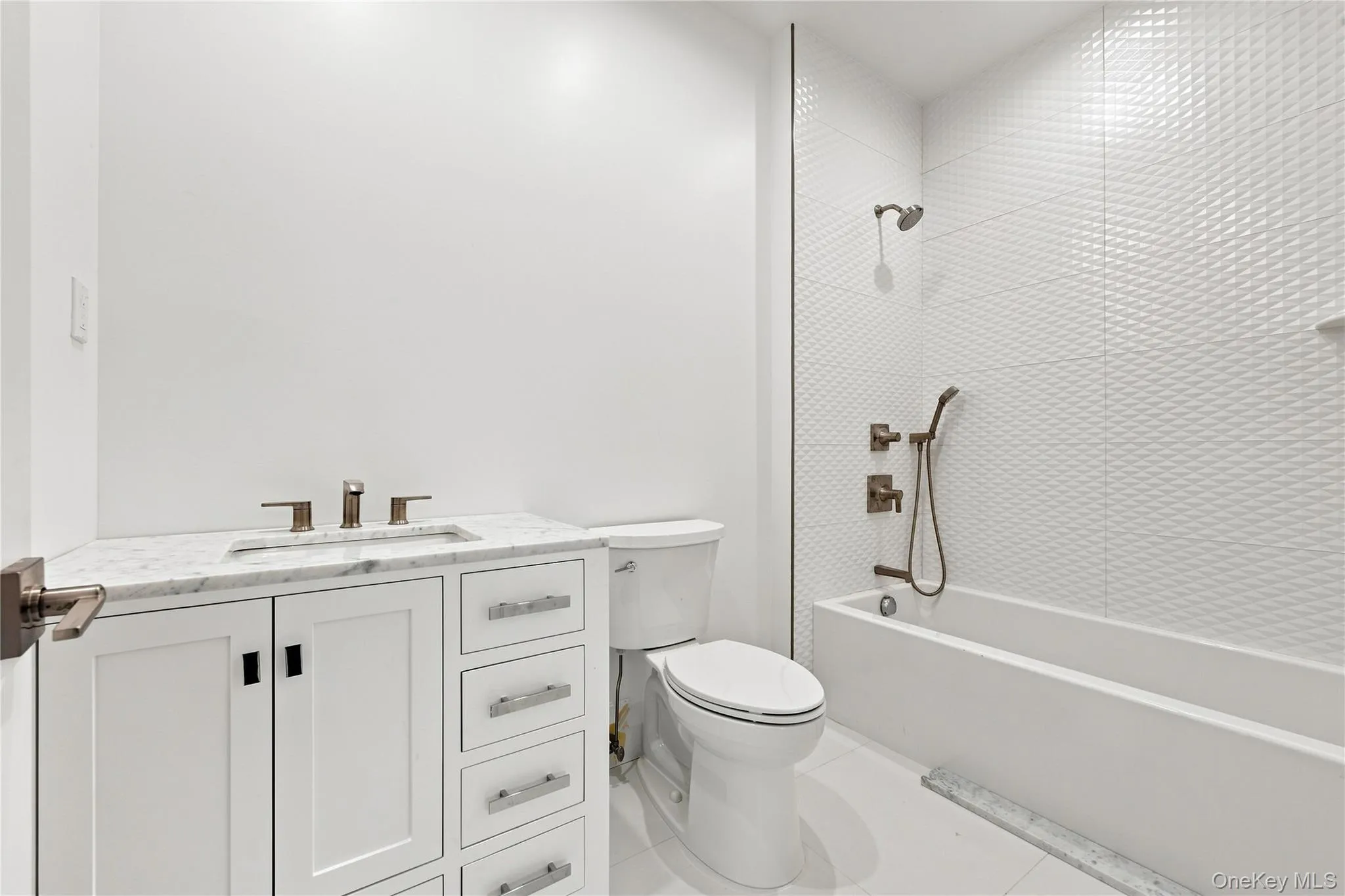 730 Remsens Lane, Oyster Bay, NY, 6 Bedrooms Bedrooms, 10 Rooms Rooms,6 BathroomsBathrooms,Residential,For Rent,Remsens,0,1026409 730 Remsens Lane, Oyster Bay, NY, 6 Bedrooms Bedrooms, 10 Rooms Rooms,6 BathroomsBathrooms,Residential,For Rent,Remsens,0,1026409