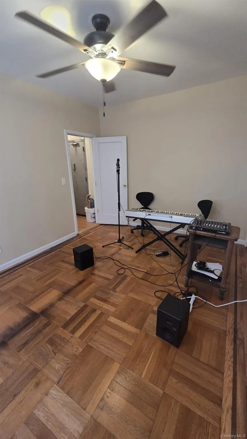 40 52nd Street, New York, NY, 2 Bedrooms Bedrooms, 5 Rooms Rooms,1 BathroomBathrooms,Residential Lease,For Rent,52nd,0,1026413 40 52nd Street, New York, NY, 2 Bedrooms Bedrooms, 5 Rooms Rooms,1 BathroomBathrooms,Residential Lease,For Rent,52nd,0,1026413