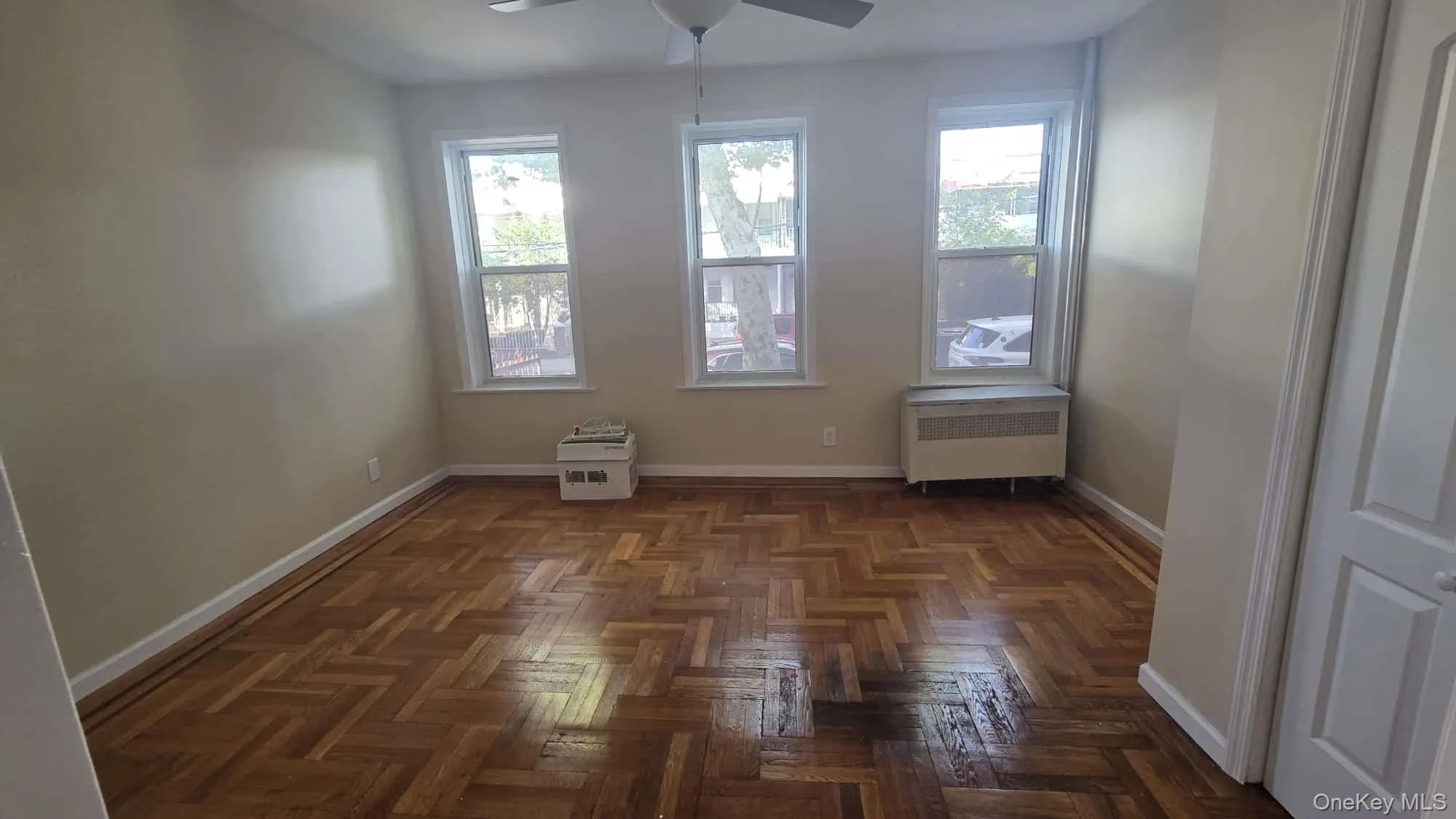 40 52nd Street, New York, NY, 2 Bedrooms Bedrooms, 5 Rooms Rooms,1 BathroomBathrooms,Residential Lease,For Rent,52nd,0,1026413 40 52nd Street, New York, NY, 2 Bedrooms Bedrooms, 5 Rooms Rooms,1 BathroomBathrooms,Residential Lease,For Rent,52nd,0,1026413