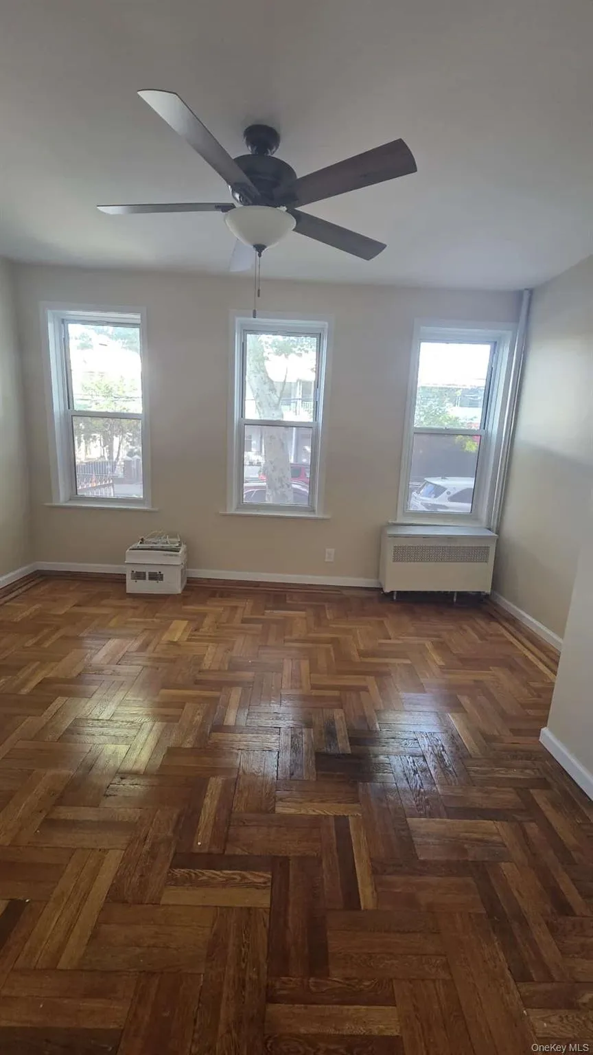 40 52nd Street, New York, NY, 2 Bedrooms Bedrooms, 5 Rooms Rooms,1 BathroomBathrooms,Residential Lease,For Rent,52nd,0,1026413 40 52nd Street, New York, NY, 2 Bedrooms Bedrooms, 5 Rooms Rooms,1 BathroomBathrooms,Residential Lease,For Rent,52nd,0,1026413