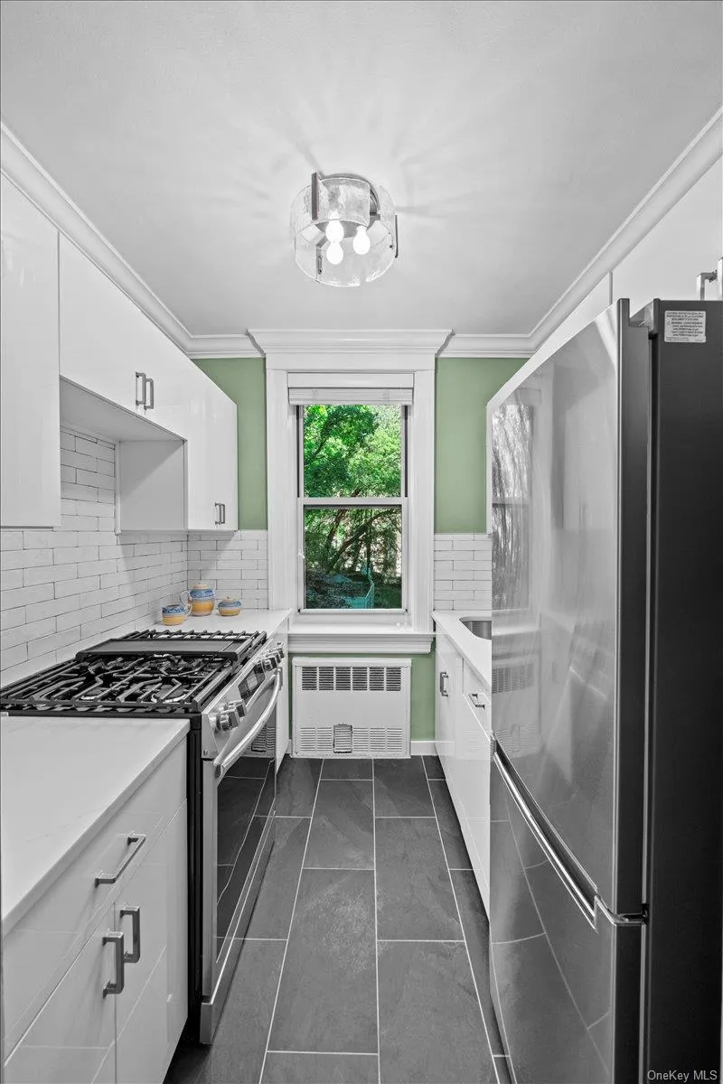 629 Kappock Street, New York, NY, 1 Bedroom Bedrooms, 3 Rooms Rooms,1 BathroomBathrooms,Residential Lease,For Rent,Kappock,0,1026414 629 Kappock Street, New York, NY, 1 Bedroom Bedrooms, 3 Rooms Rooms,1 BathroomBathrooms,Residential Lease,For Rent,Kappock,0,1026414