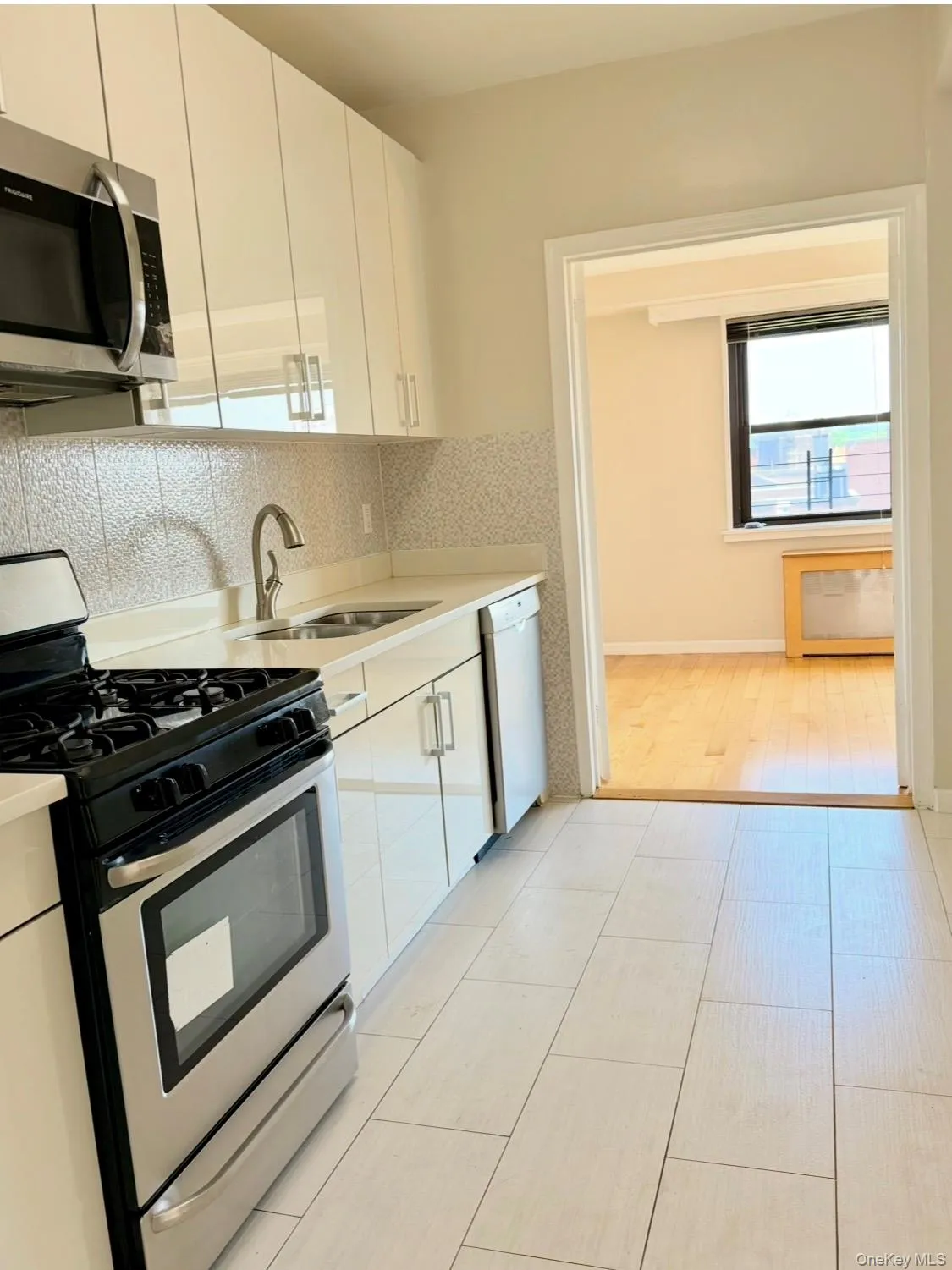 109-33 71st Road, New York, NY, 2 Bedrooms Bedrooms, 6 Rooms Rooms,2 BathroomsBathrooms,Residential Lease,For Rent,71st,0,1026417 109-33 71st Road, New York, NY, 2 Bedrooms Bedrooms, 6 Rooms Rooms,2 BathroomsBathrooms,Residential Lease,For Rent,71st,0,1026417