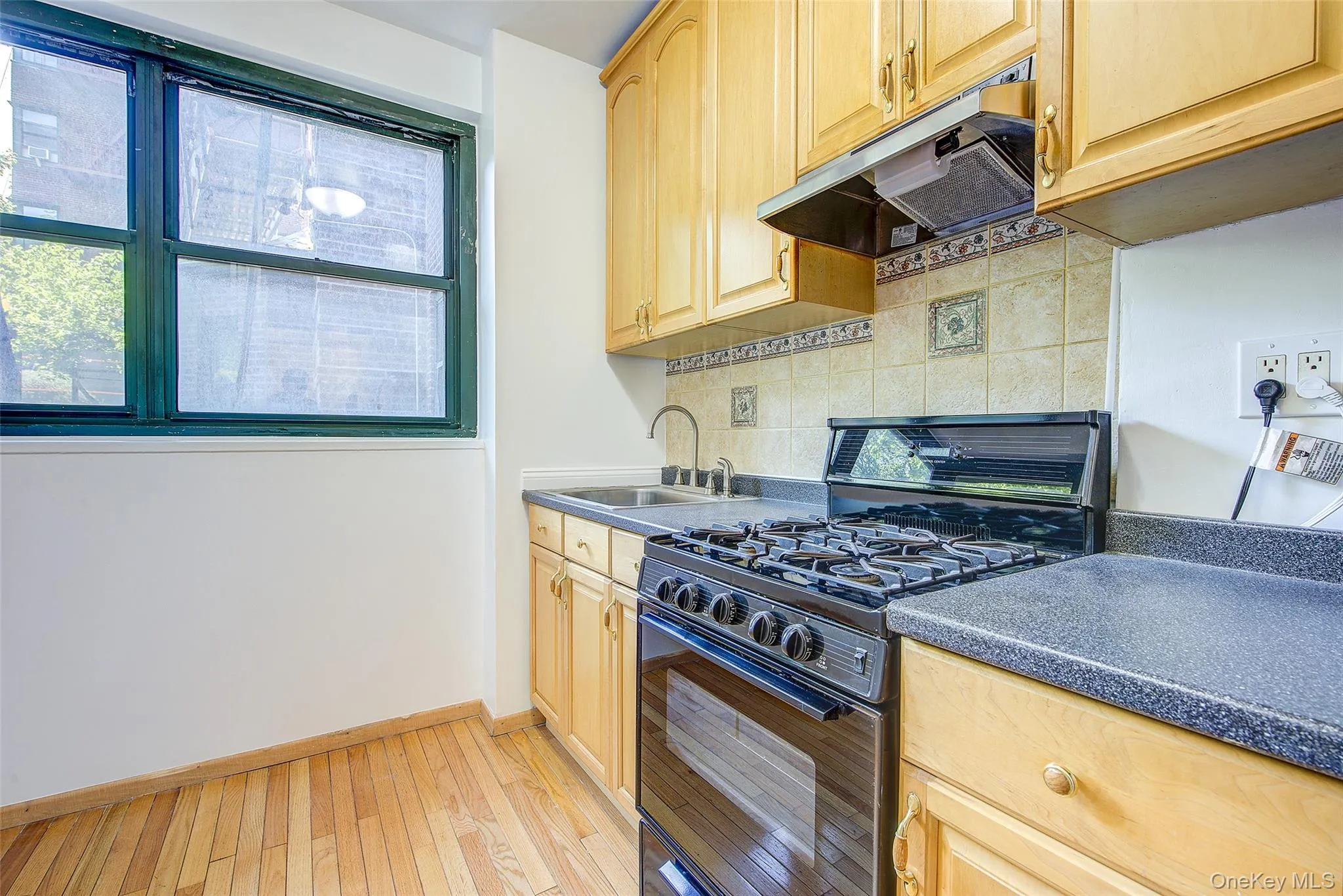 34-40 79th Street, New York, NY, 1 Bedroom Bedrooms, 4 Rooms Rooms,1 BathroomBathrooms,Residential Lease,For Rent,79th,0,1026421 34-40 79th Street, New York, NY, 1 Bedroom Bedrooms, 4 Rooms Rooms,1 BathroomBathrooms,Residential Lease,For Rent,79th,0,1026421