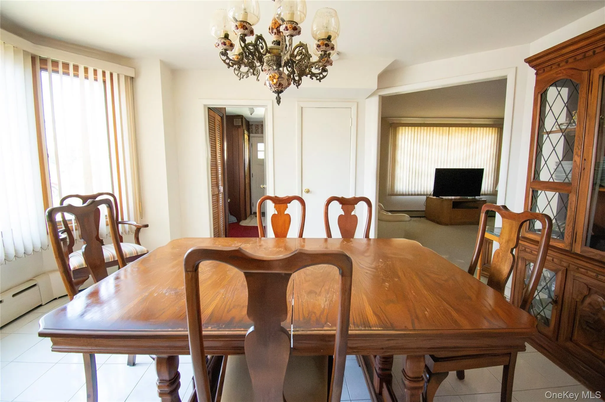 2415 Gale Avenue, Hempstead, NY, 4 Bedrooms Bedrooms, 9 Rooms Rooms,1 BathroomBathrooms,Residential,For Rent,Gale,0,1026423 2415 Gale Avenue, Hempstead, NY, 4 Bedrooms Bedrooms, 9 Rooms Rooms,1 BathroomBathrooms,Residential,For Rent,Gale,0,1026423
