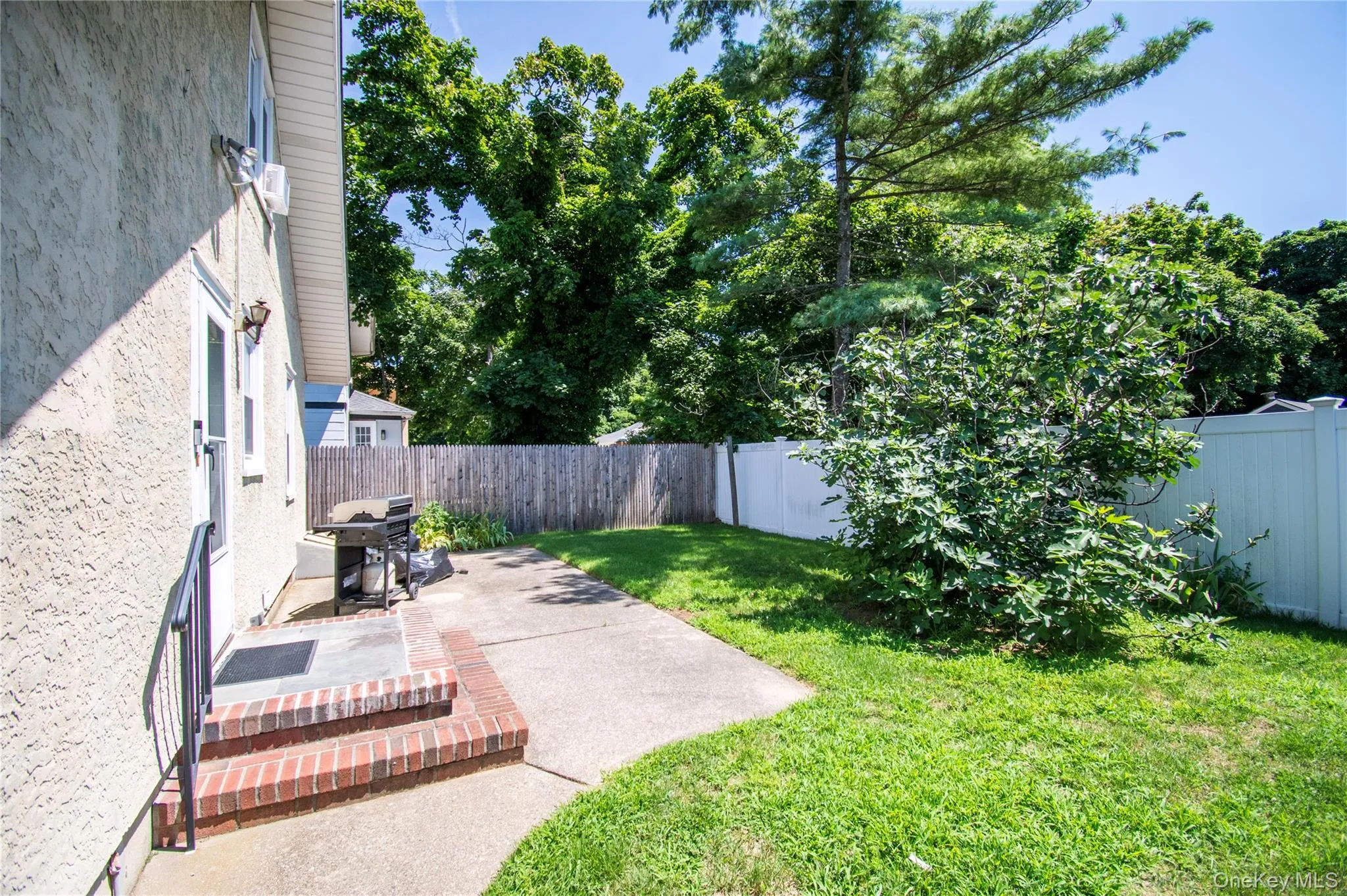 2415 Gale Avenue, Hempstead, NY, 4 Bedrooms Bedrooms, 9 Rooms Rooms,1 BathroomBathrooms,Residential,For Rent,Gale,0,1026423 2415 Gale Avenue, Hempstead, NY, 4 Bedrooms Bedrooms, 9 Rooms Rooms,1 BathroomBathrooms,Residential,For Rent,Gale,0,1026423