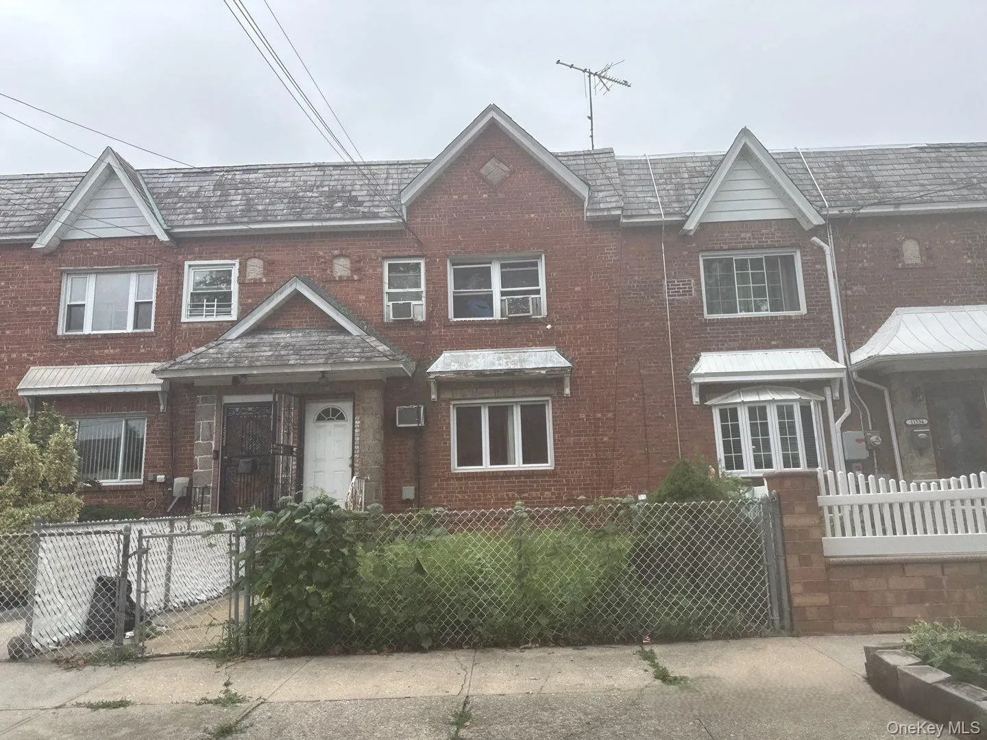 115-36 122nd Street, New York, NY, 3 Bedrooms Bedrooms, 5 Rooms Rooms,1 BathroomBathrooms,Residential,For Rent,122nd,0,1026424 115-36 122nd Street, New York, NY, 3 Bedrooms Bedrooms, 5 Rooms Rooms,1 BathroomBathrooms,Residential,For Rent,122nd,0,1026424